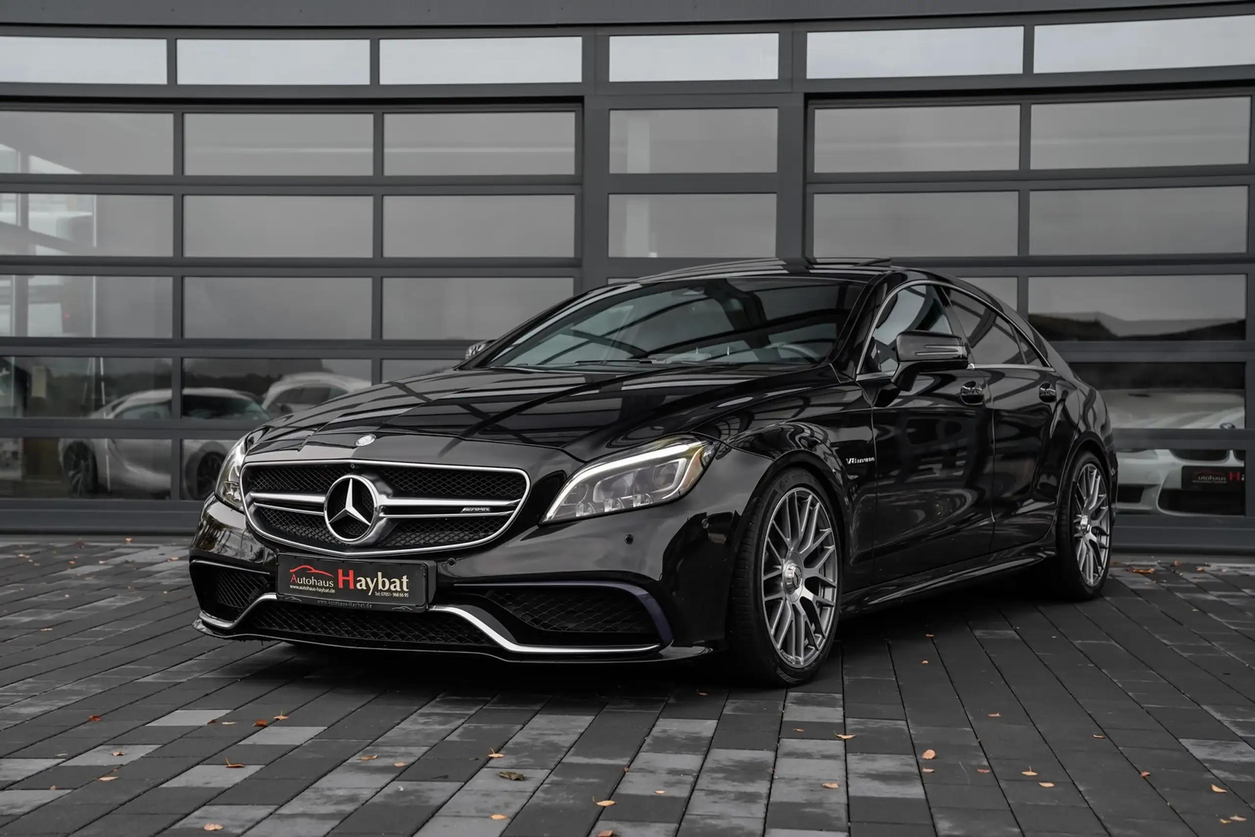 Mercedes-Benz - CLS 63 AMG