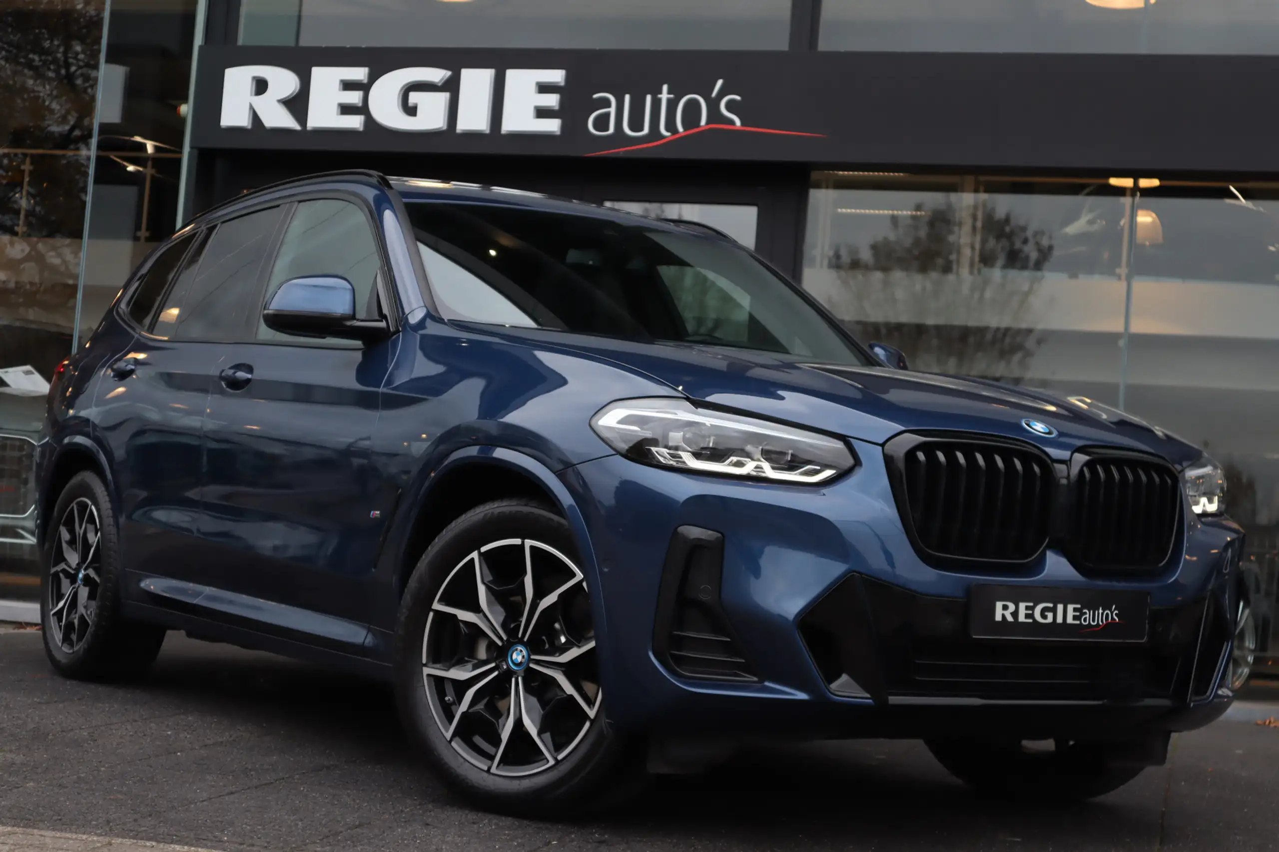 BMW - X3