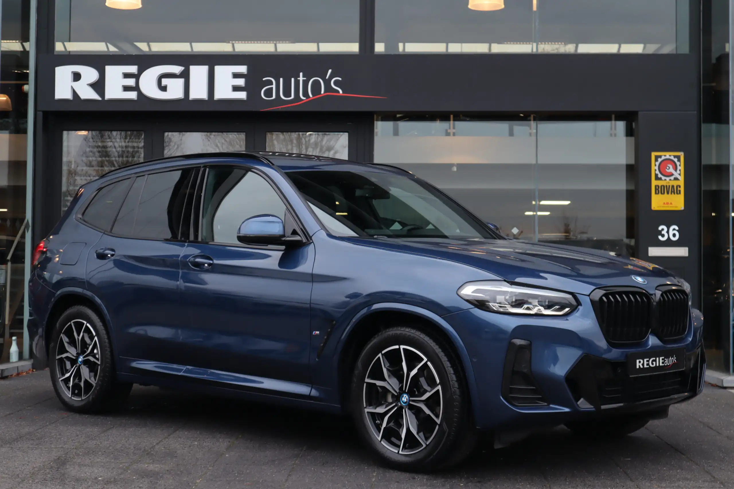 BMW - X3