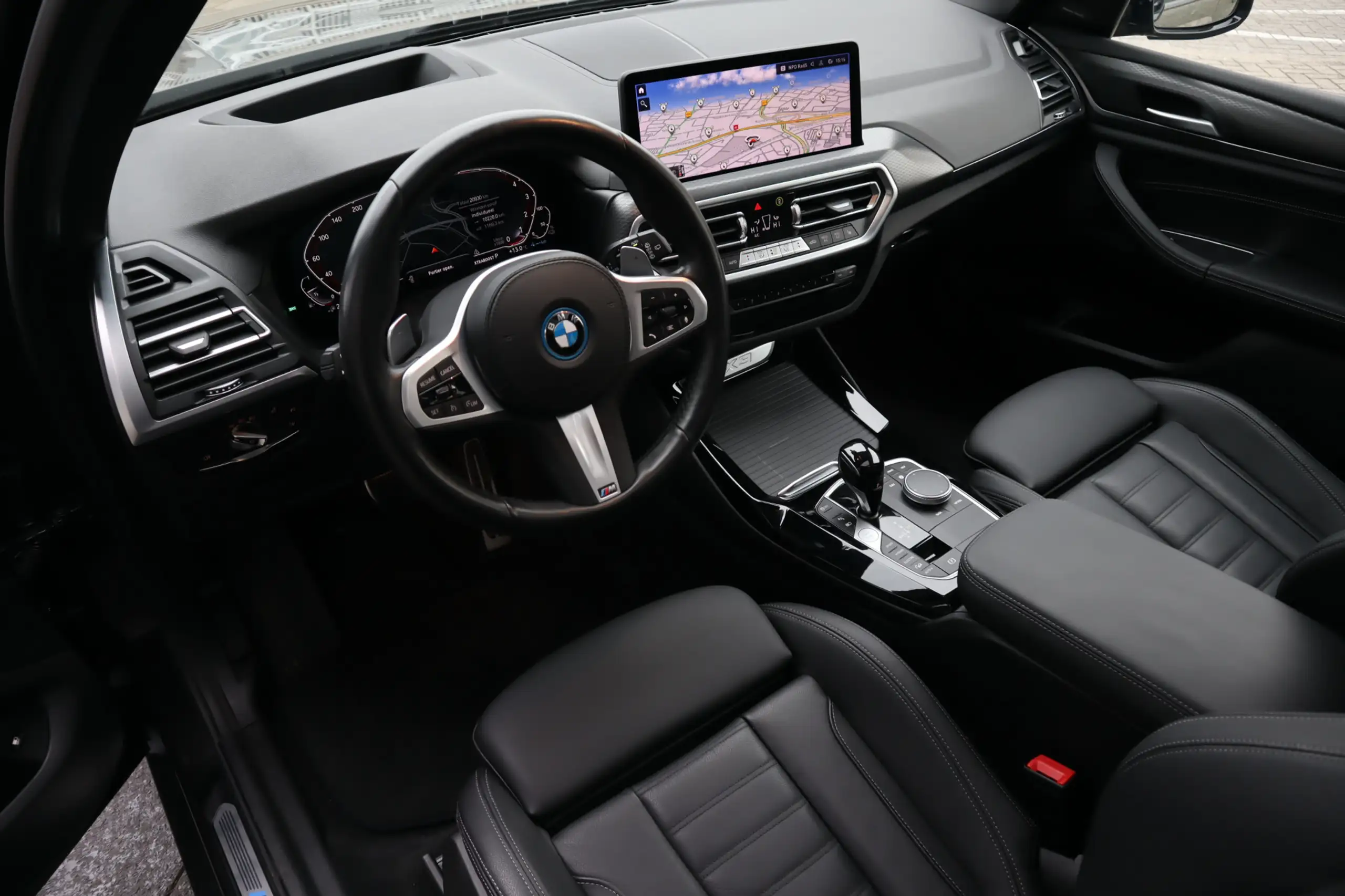 BMW - X3