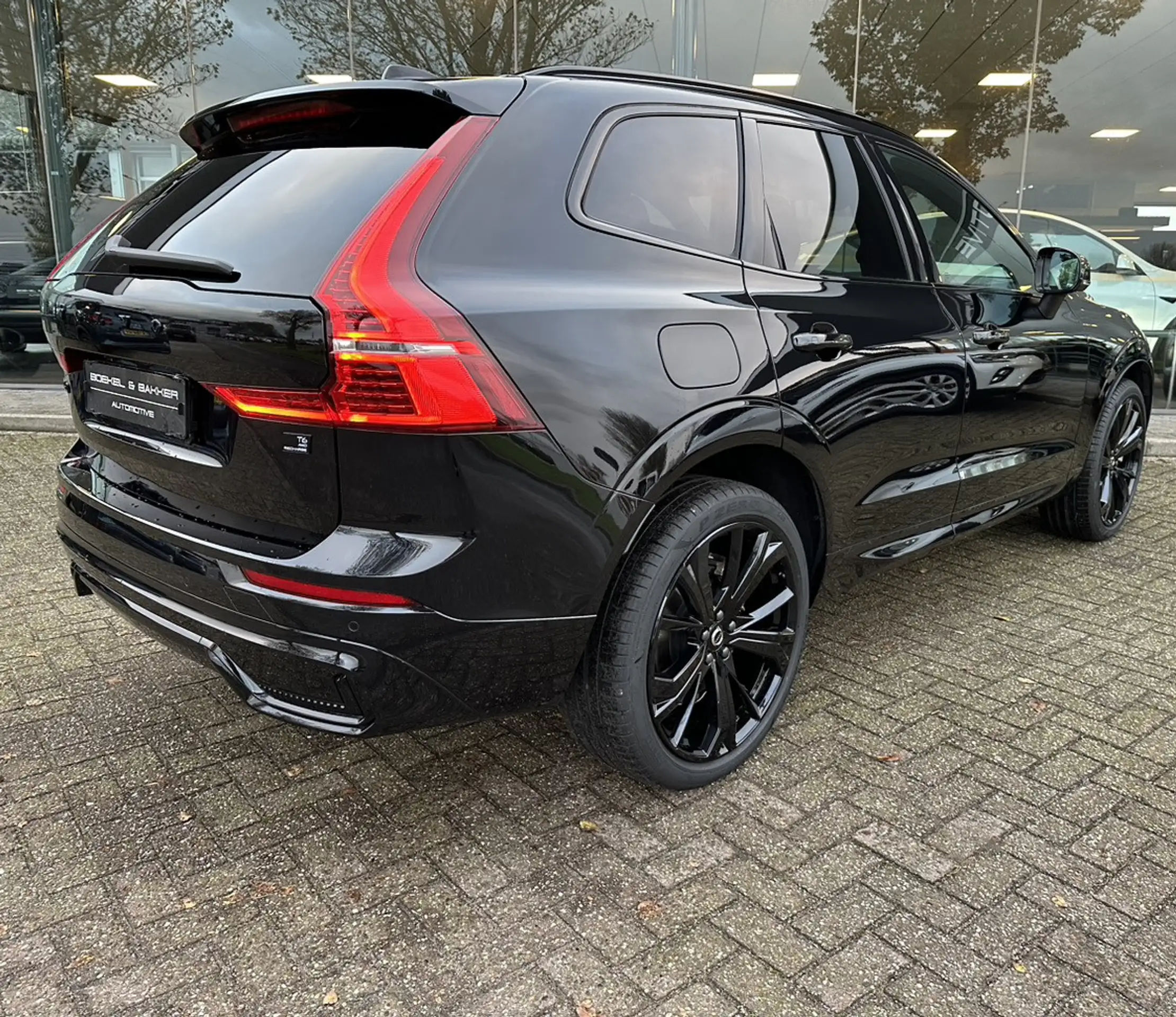 Volvo - XC60