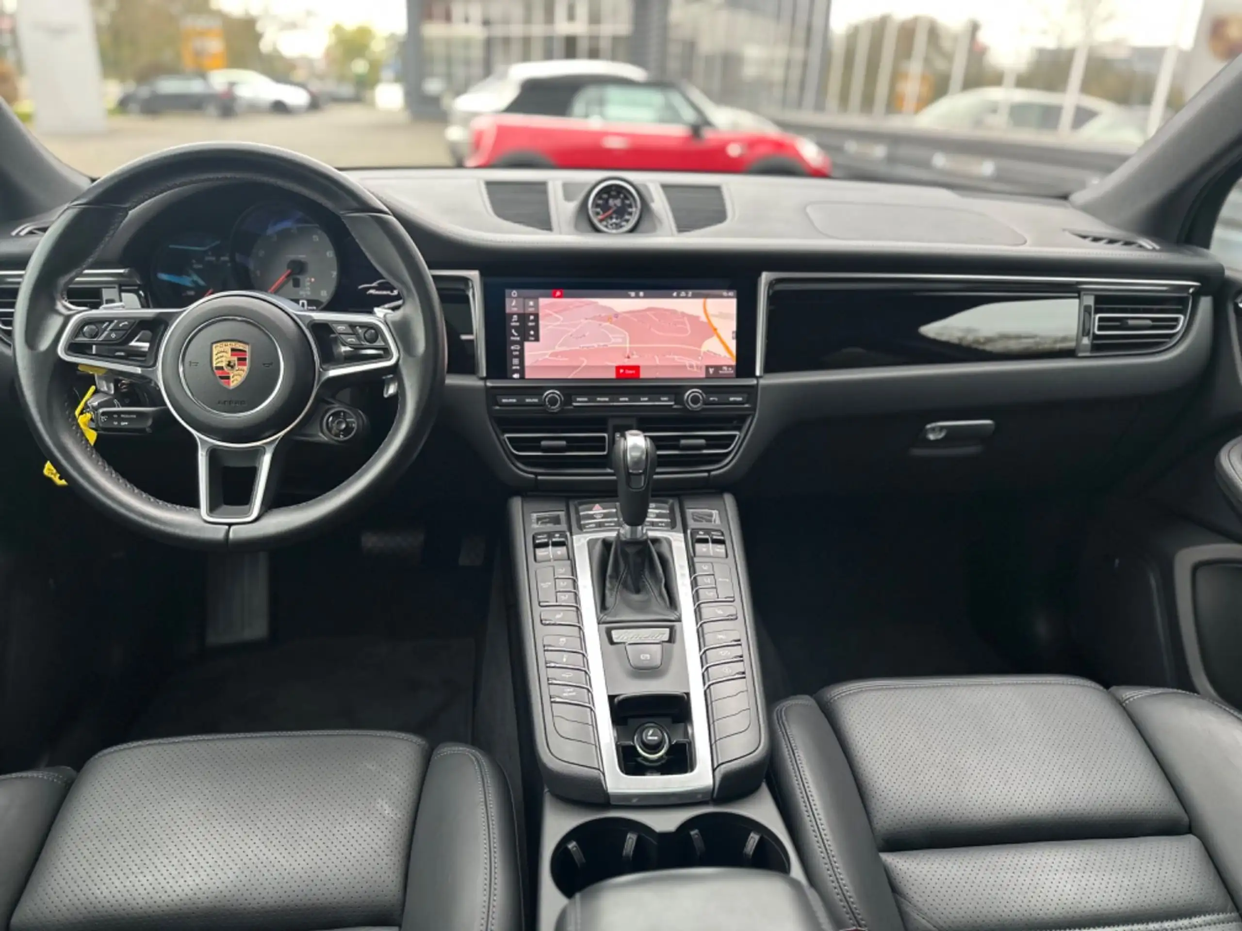 Porsche - Macan