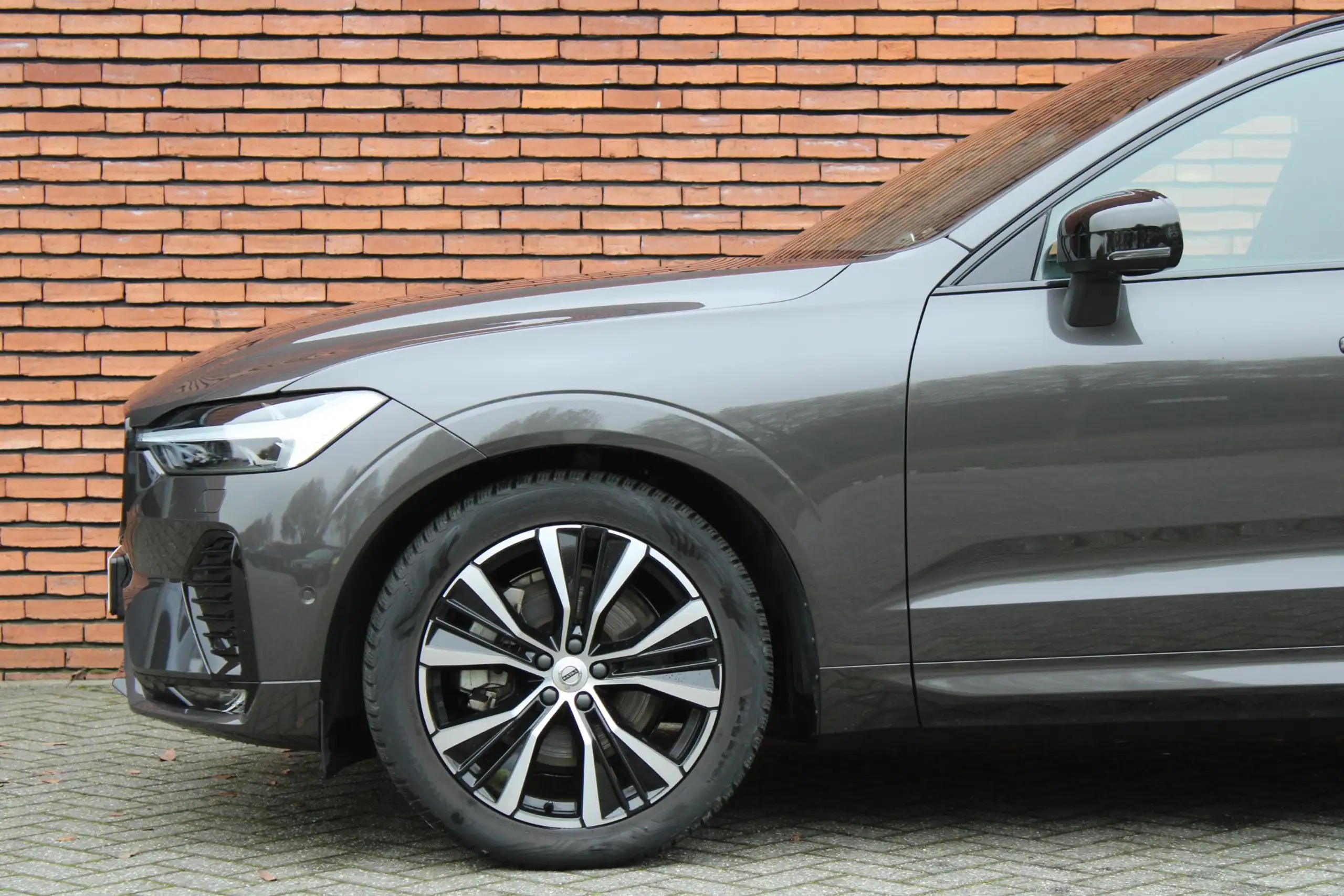 Volvo - XC60