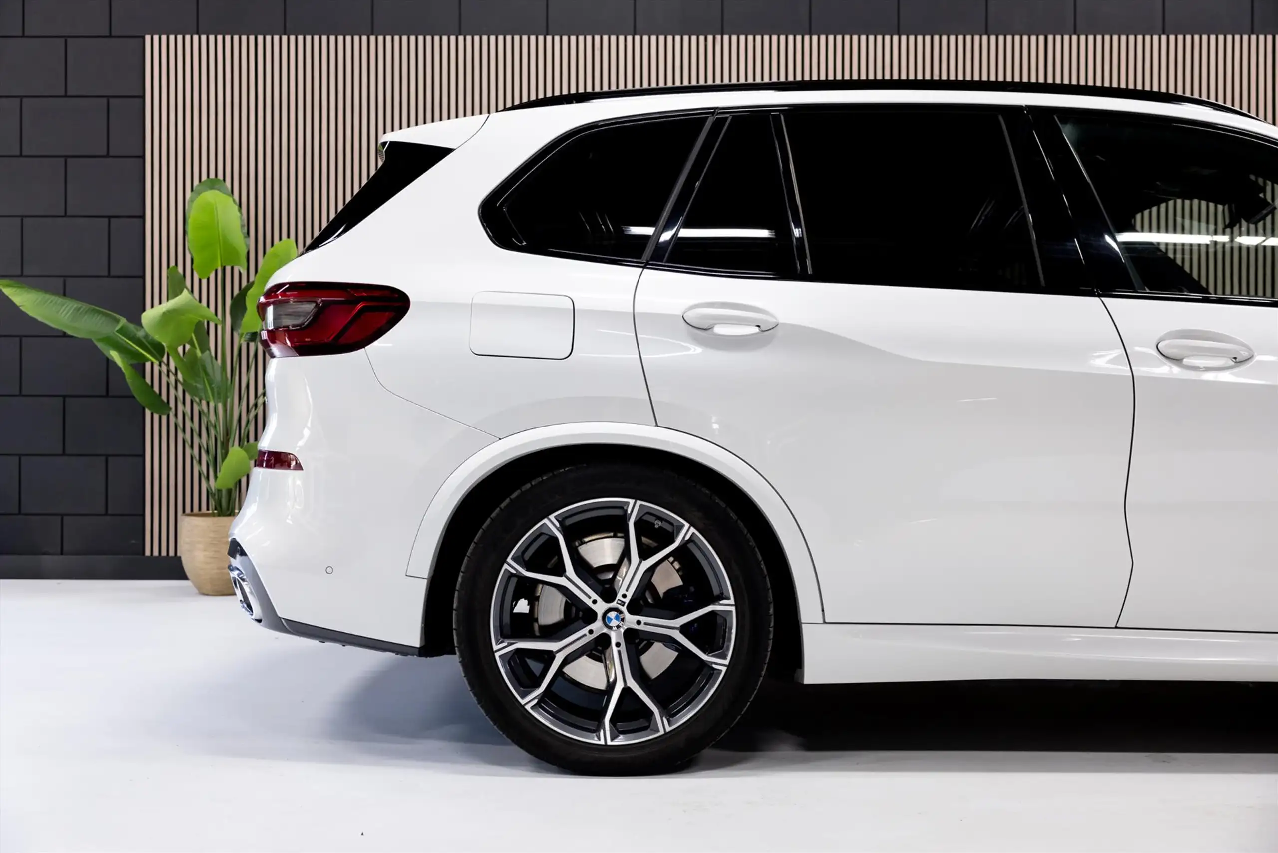 BMW - X5