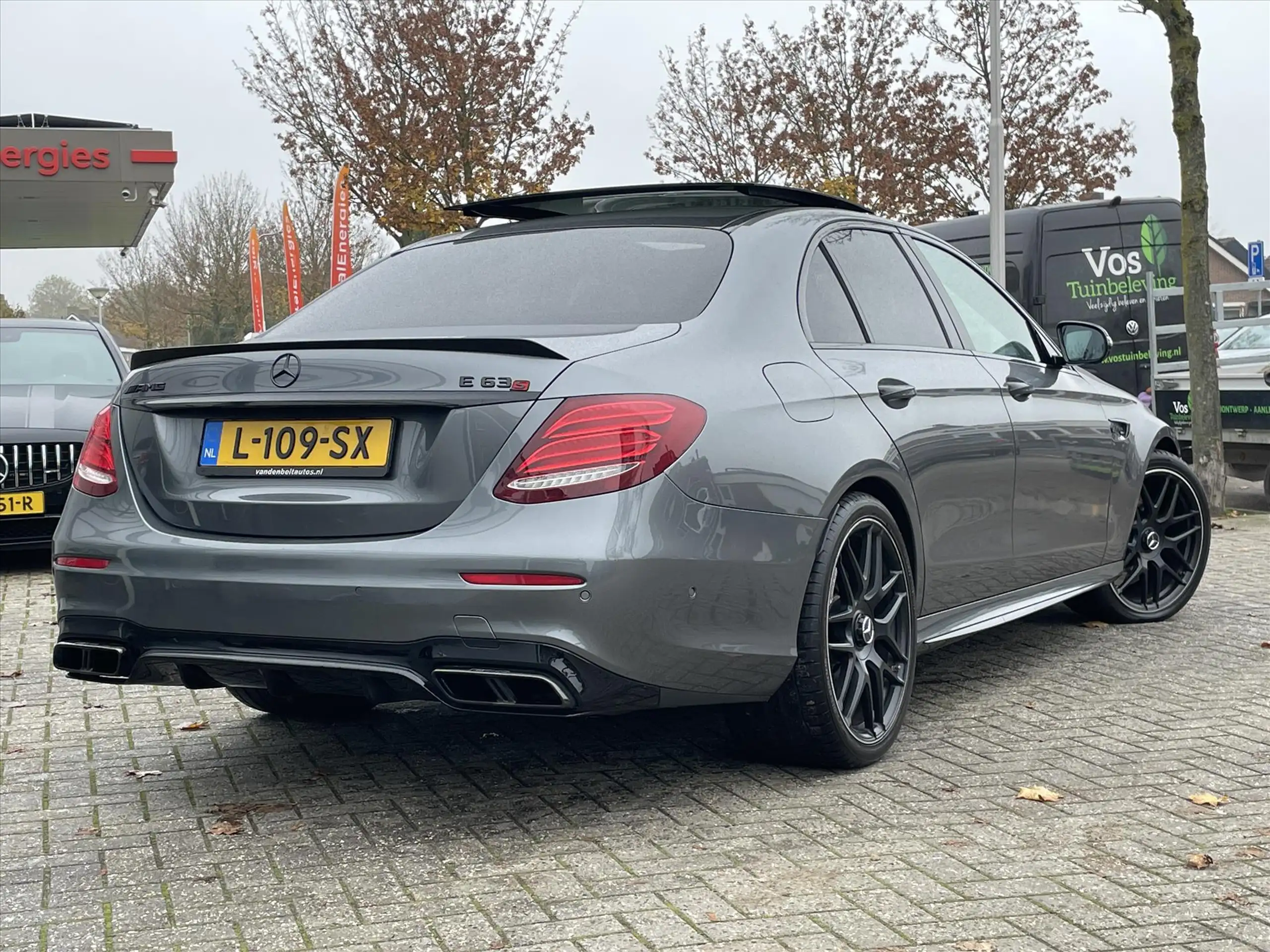 Mercedes-Benz - E 63 AMG