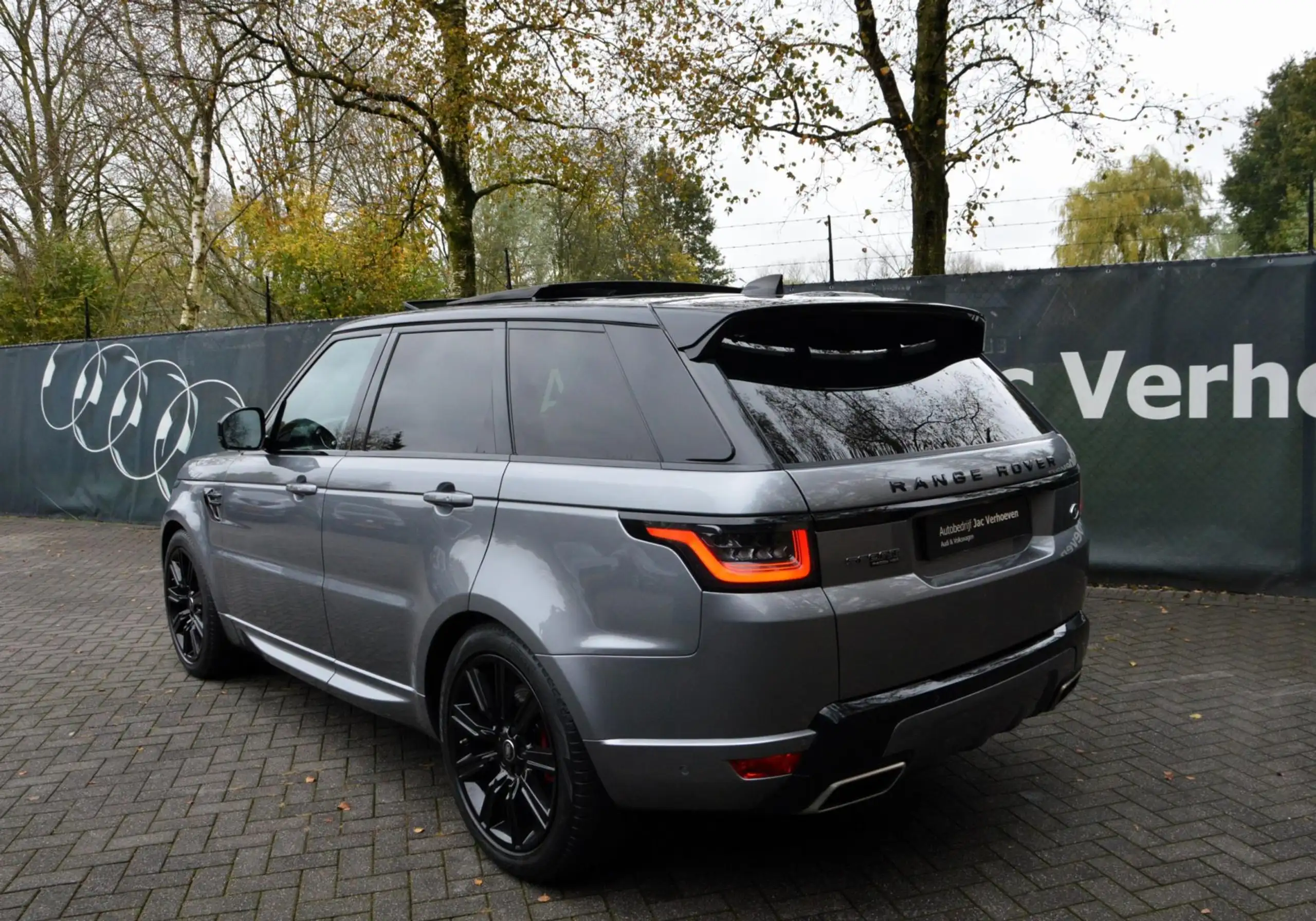 Land Rover - Range Rover Sport