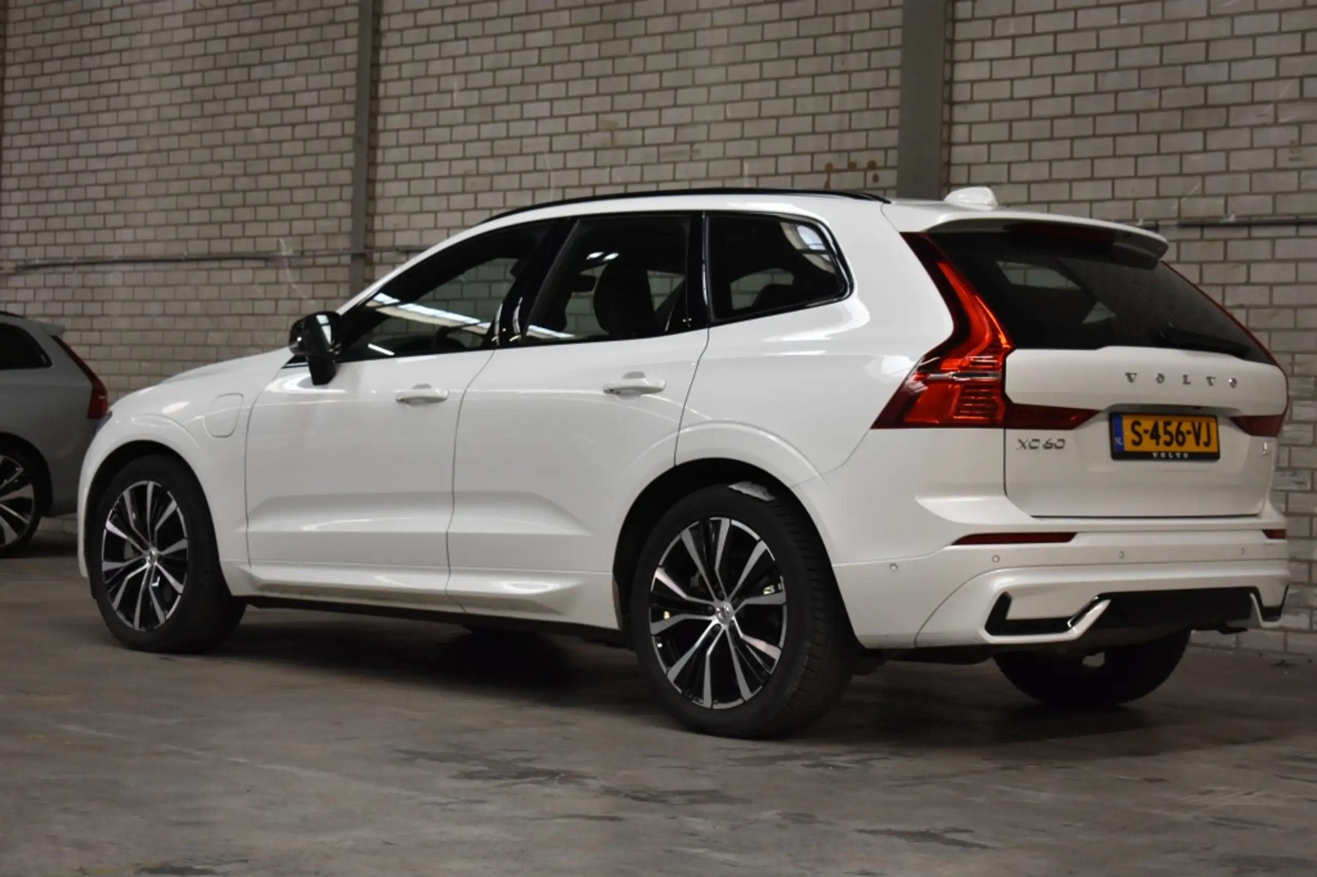 Volvo - XC60