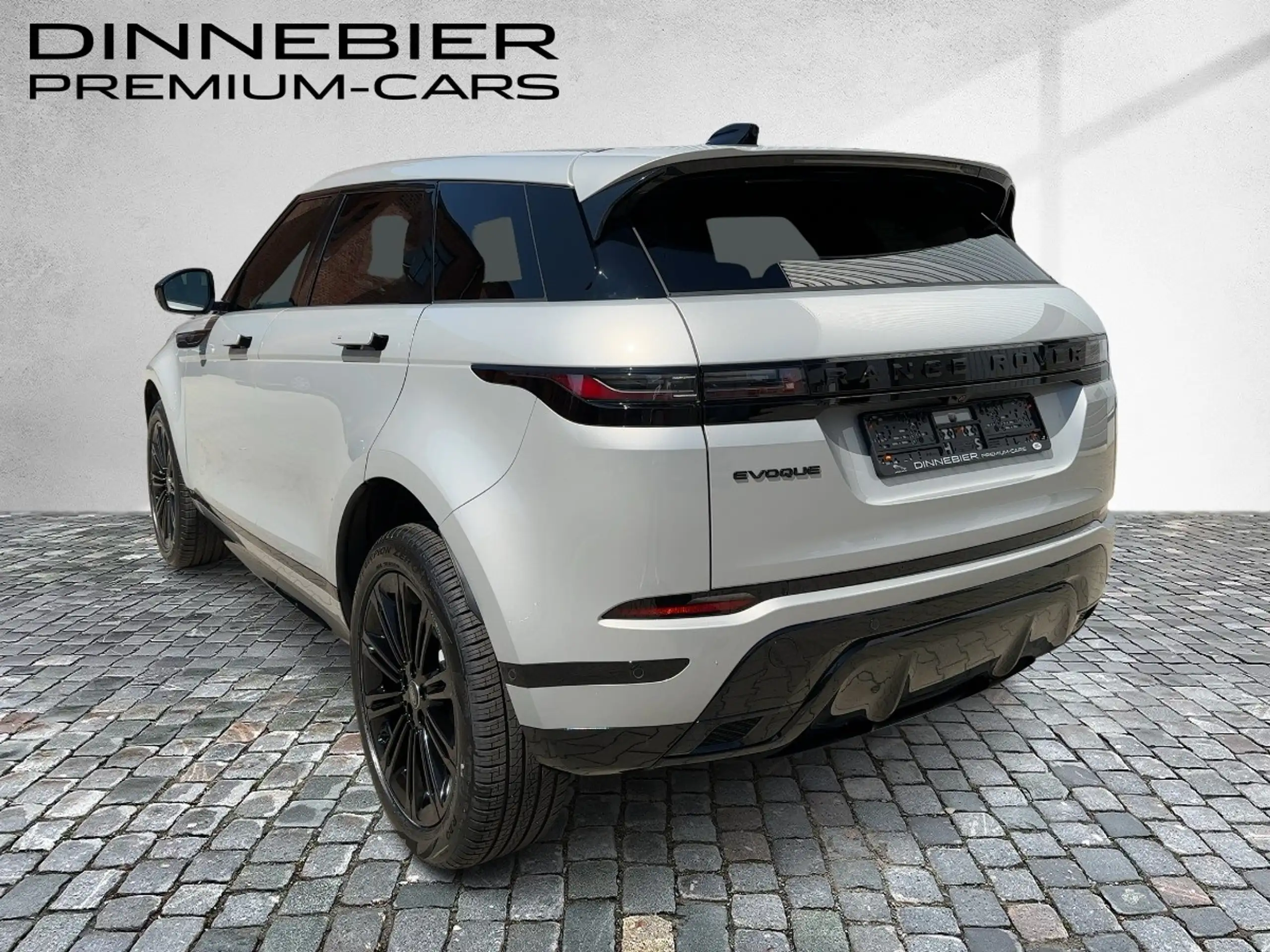 Land Rover - Range Rover Evoque