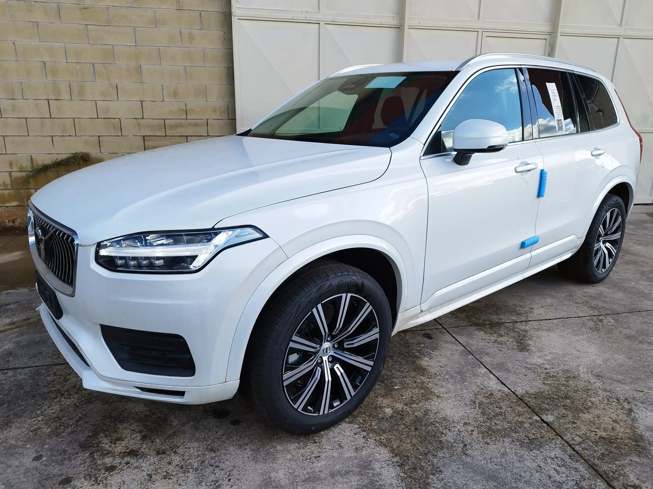 Volvo - XC90