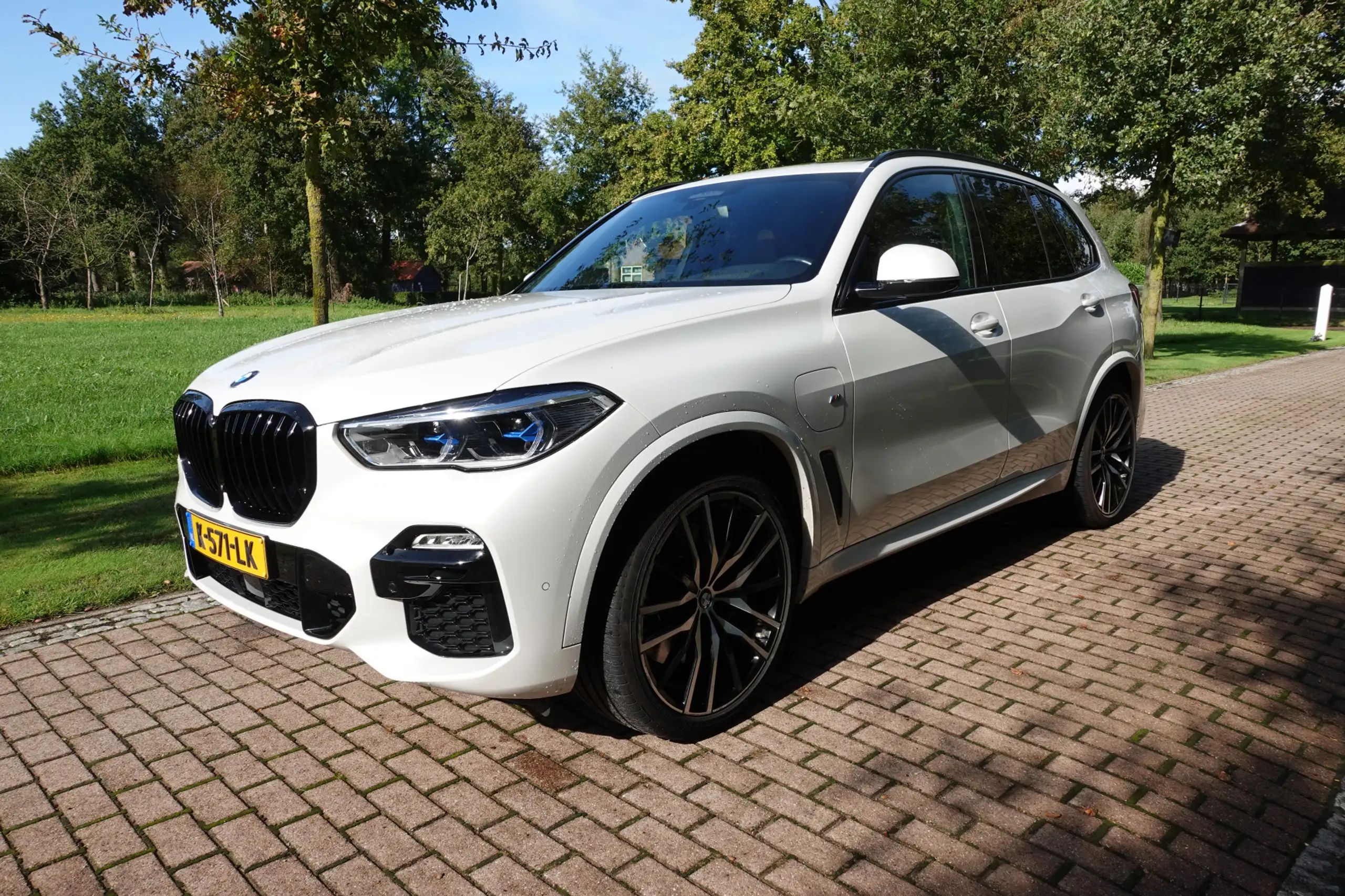 BMW - X5