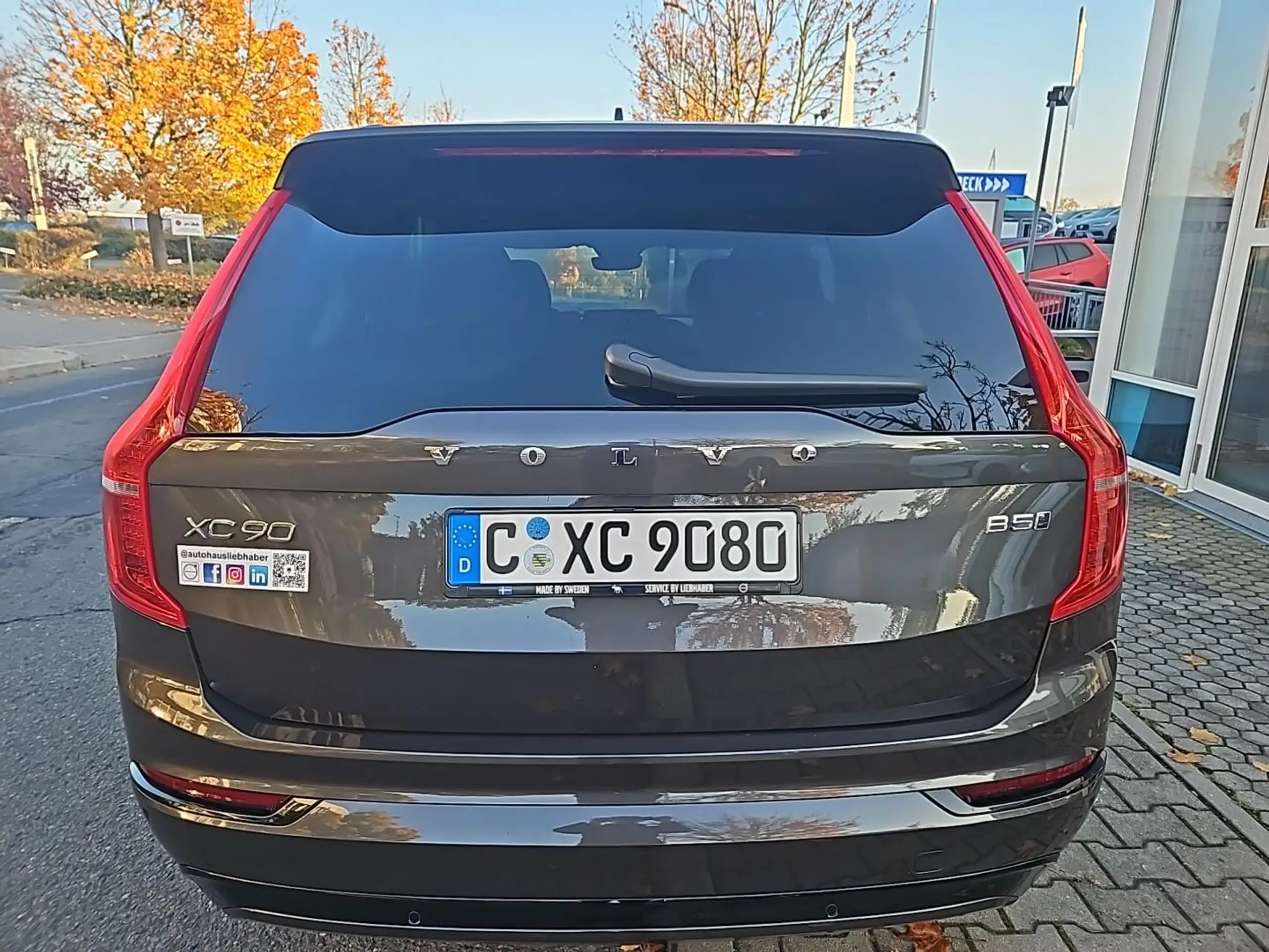 Volvo - XC90