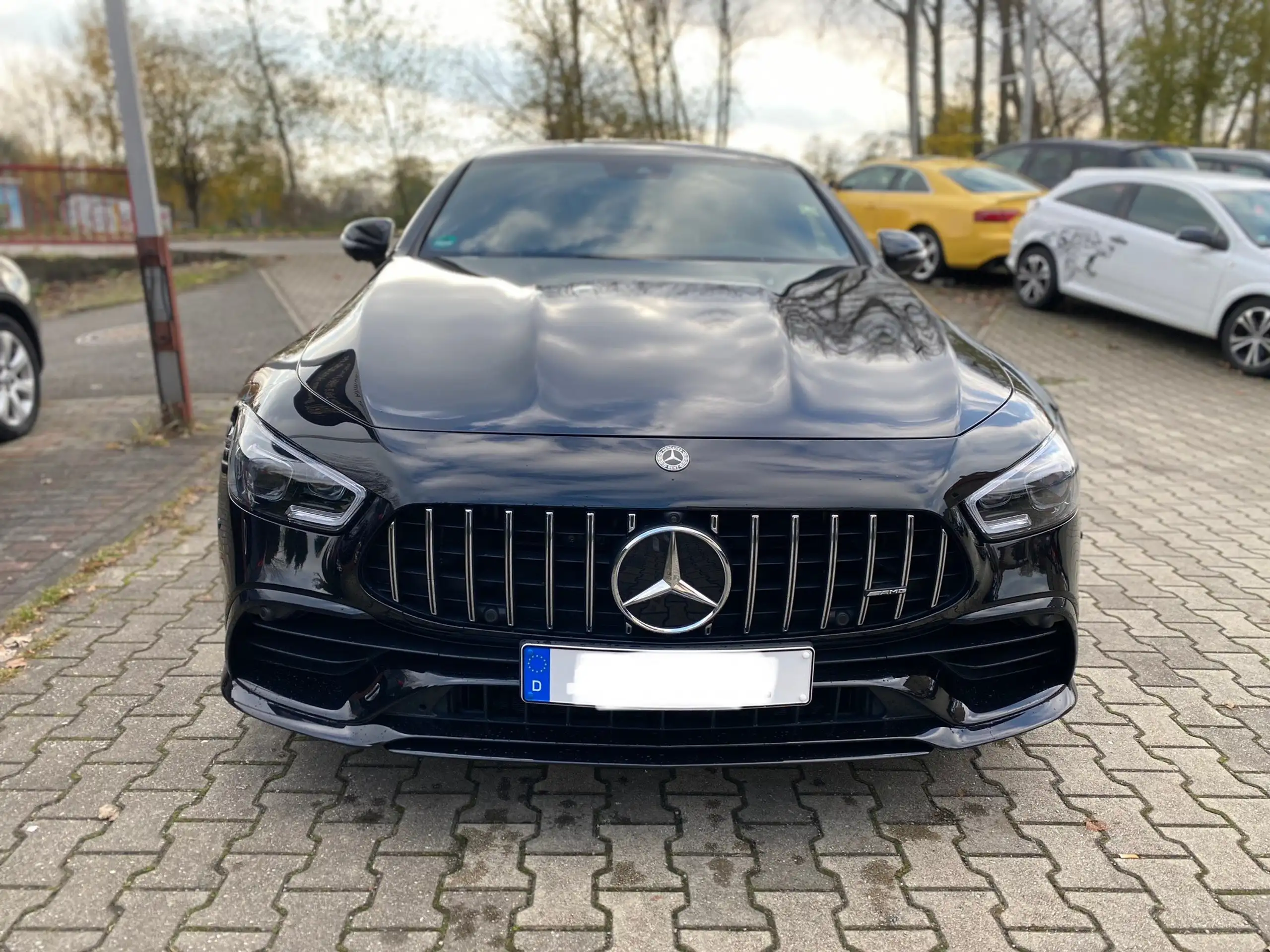 Mercedes-Benz - AMG GT