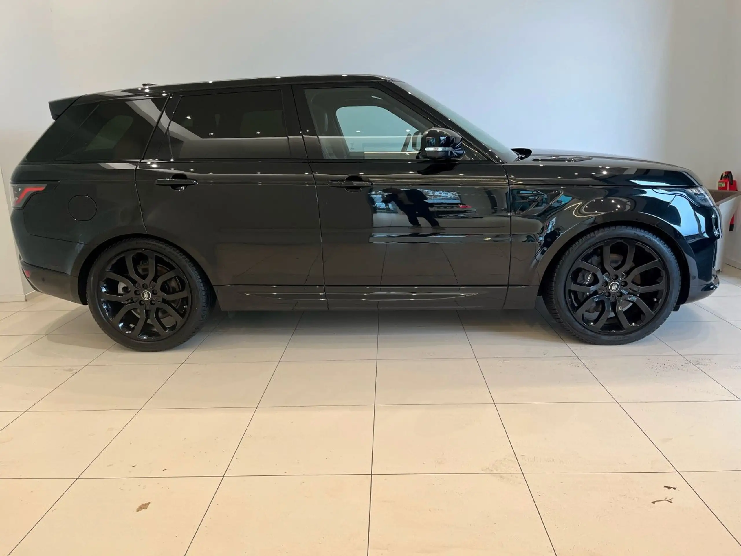 Land Rover - Range Rover Sport