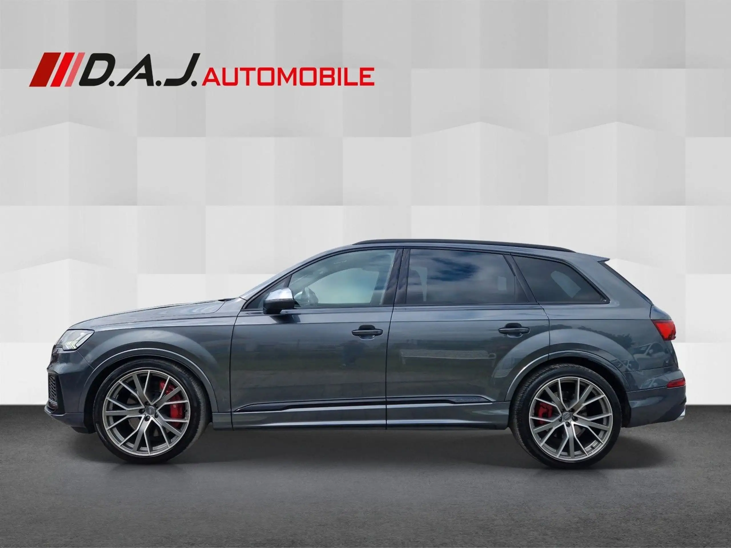 Audi - SQ7