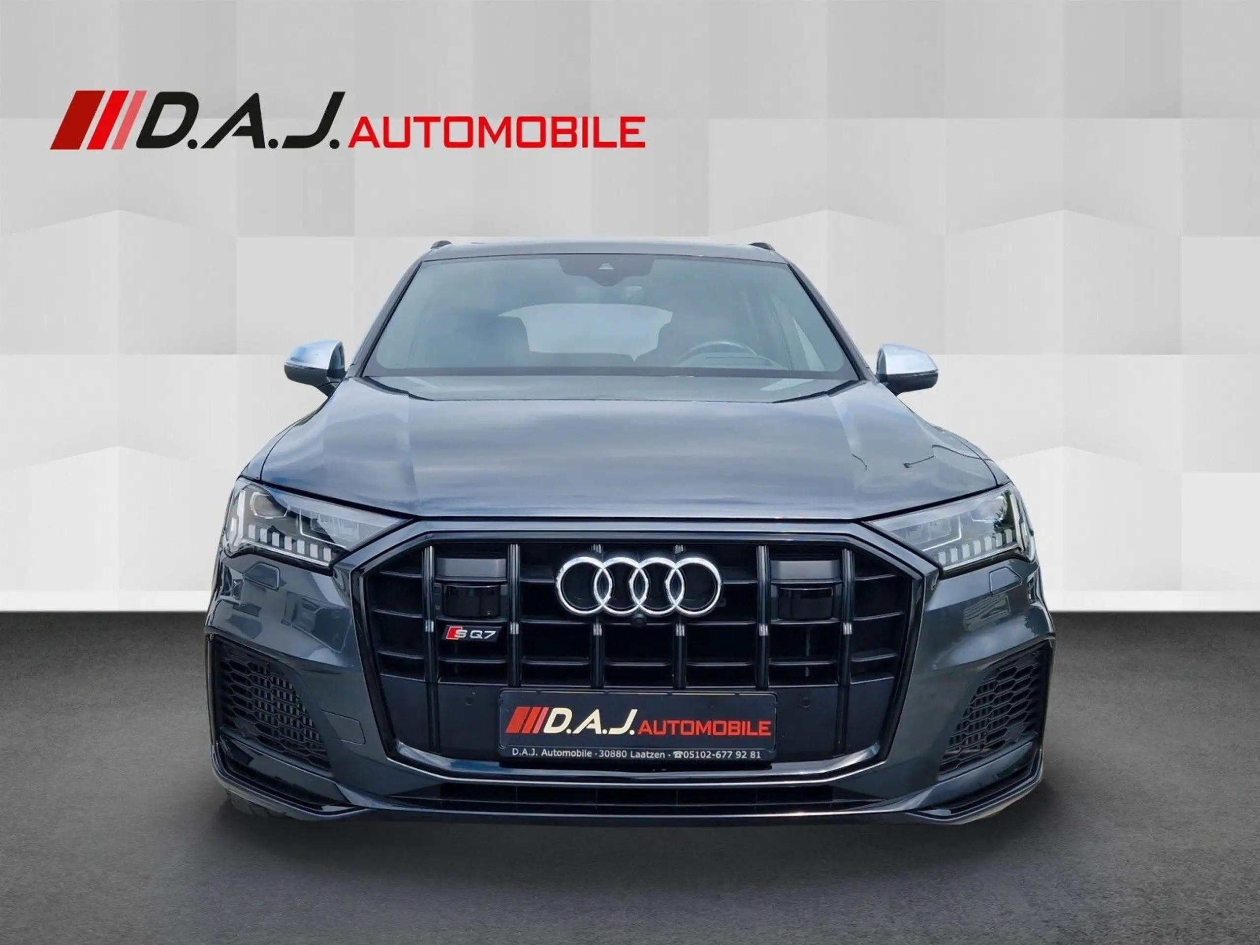 Audi - SQ7