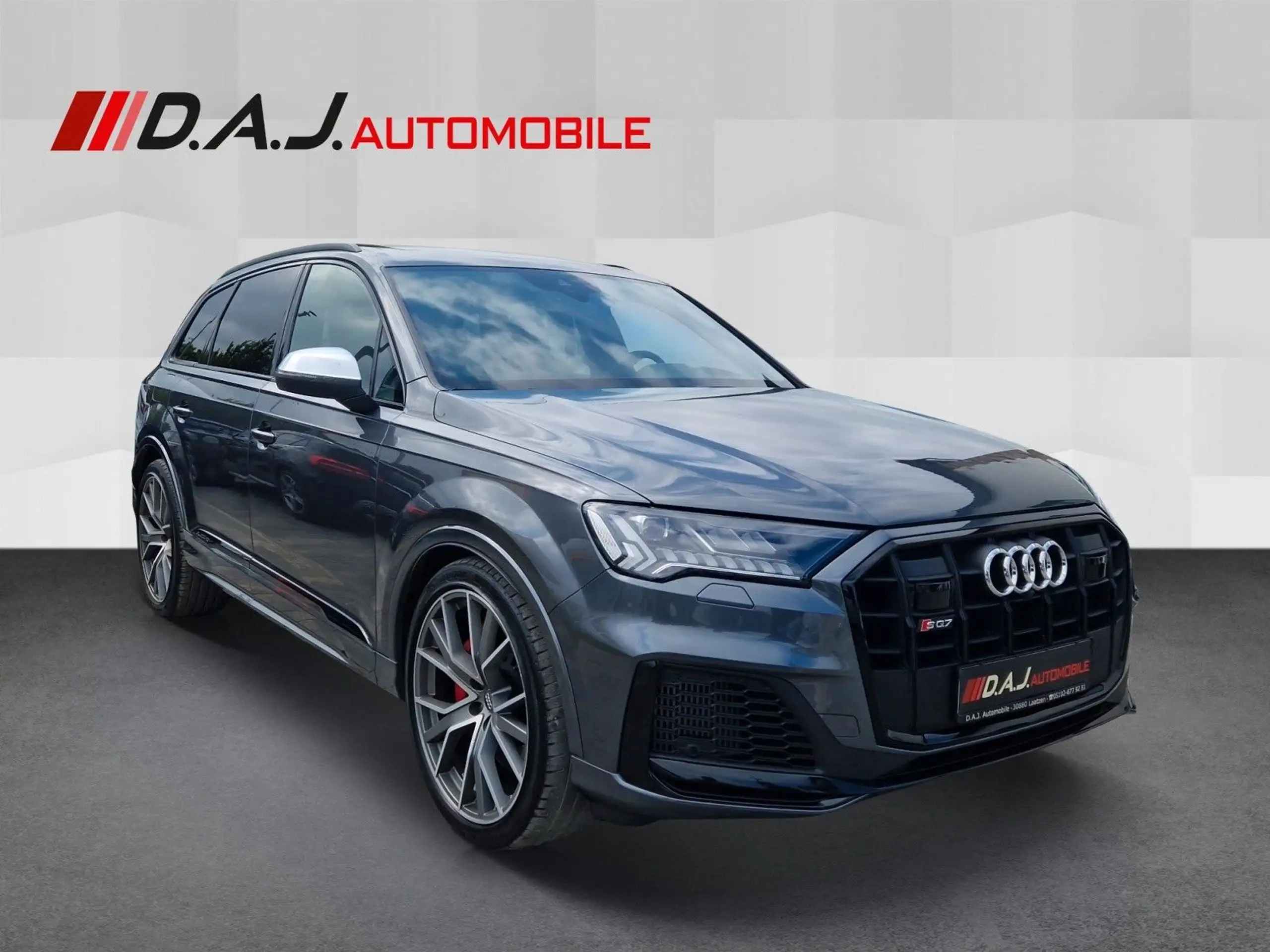 Audi - SQ7