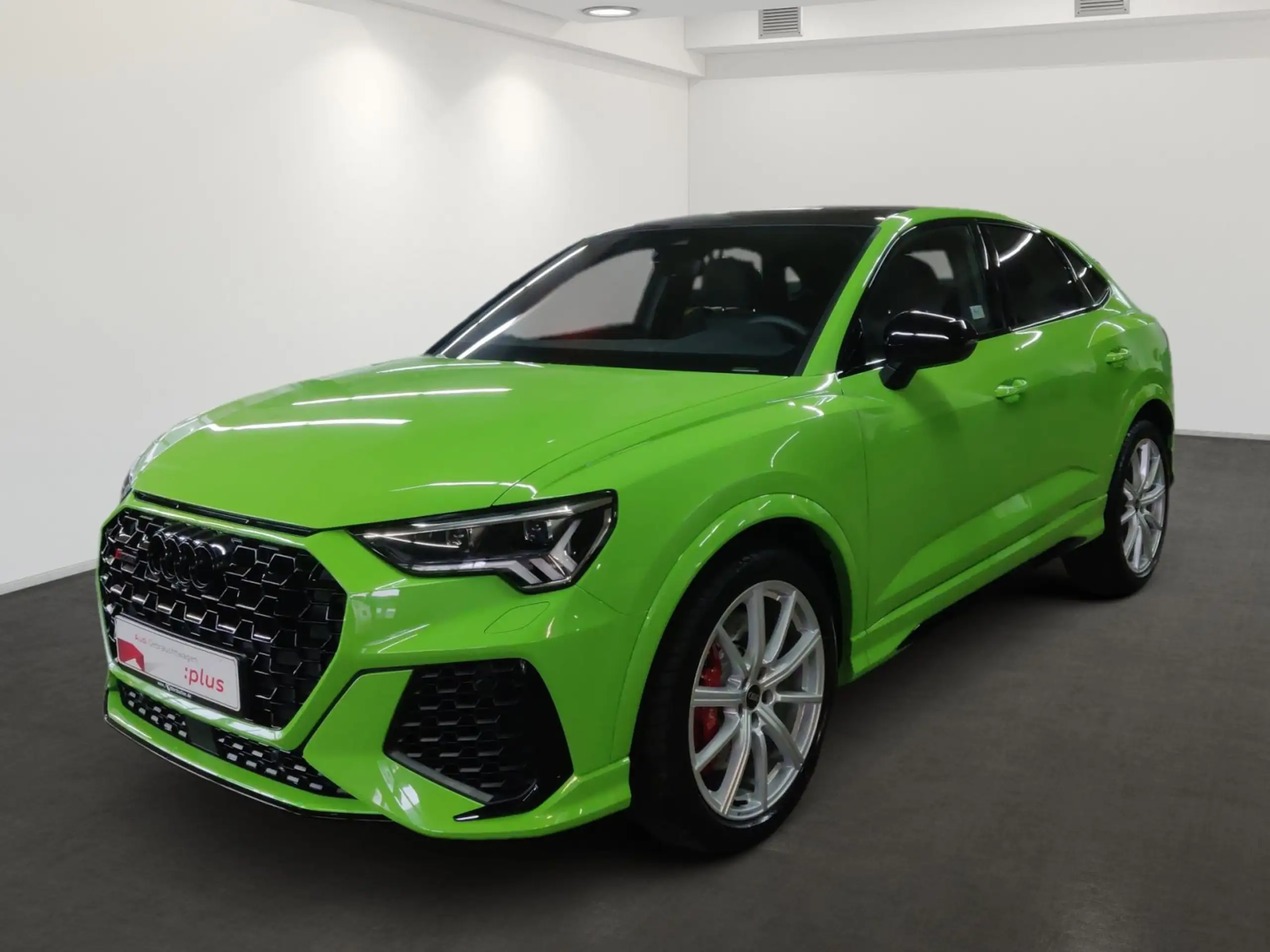 Audi - RS Q3