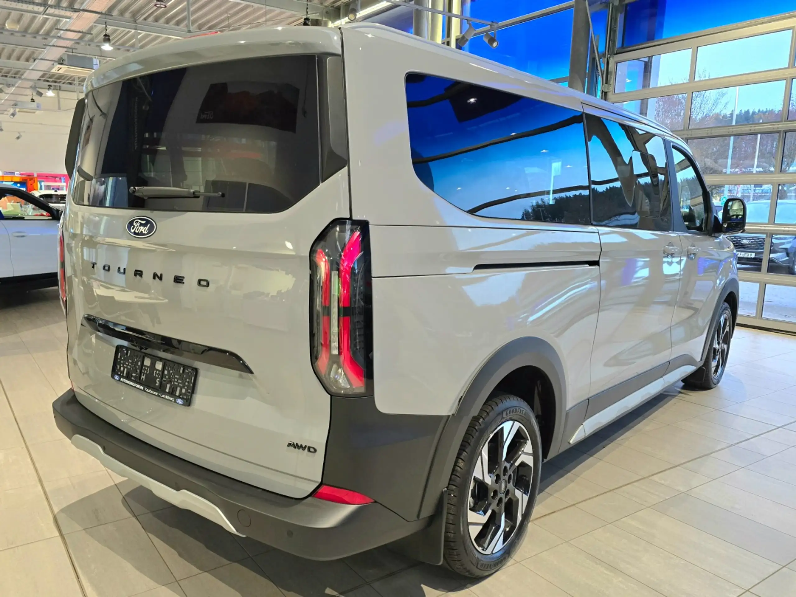 Ford - Tourneo Custom