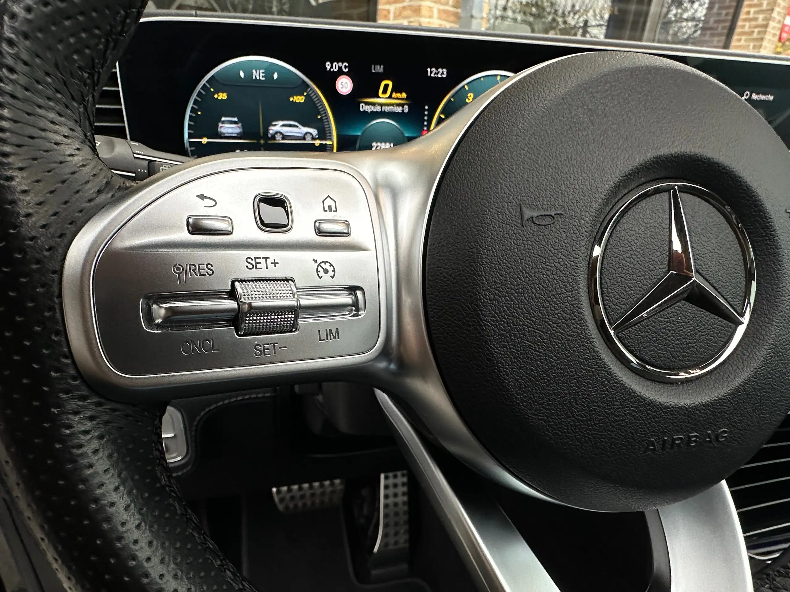 Mercedes-Benz - GLE 450