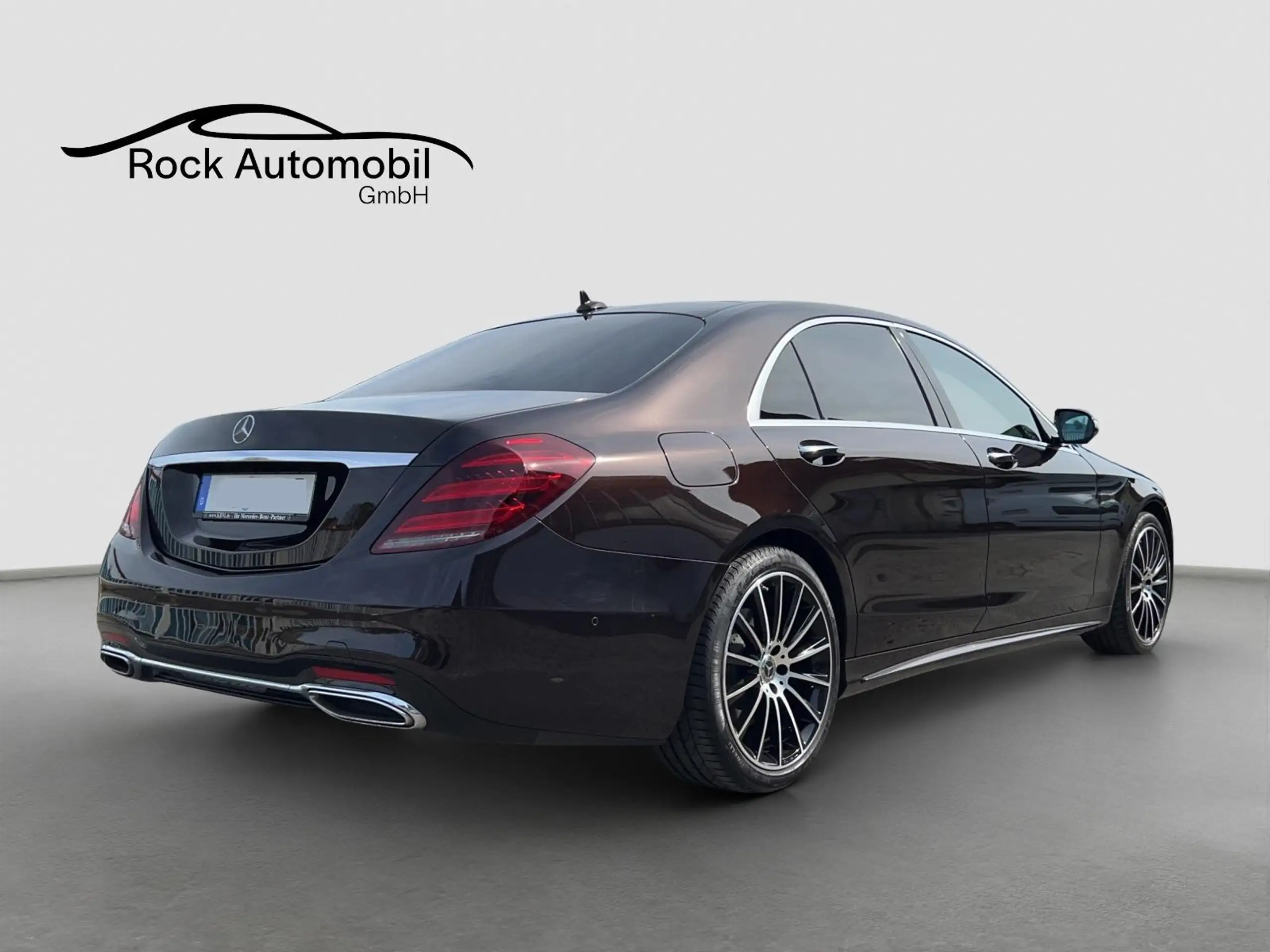 Mercedes-Benz - S 400