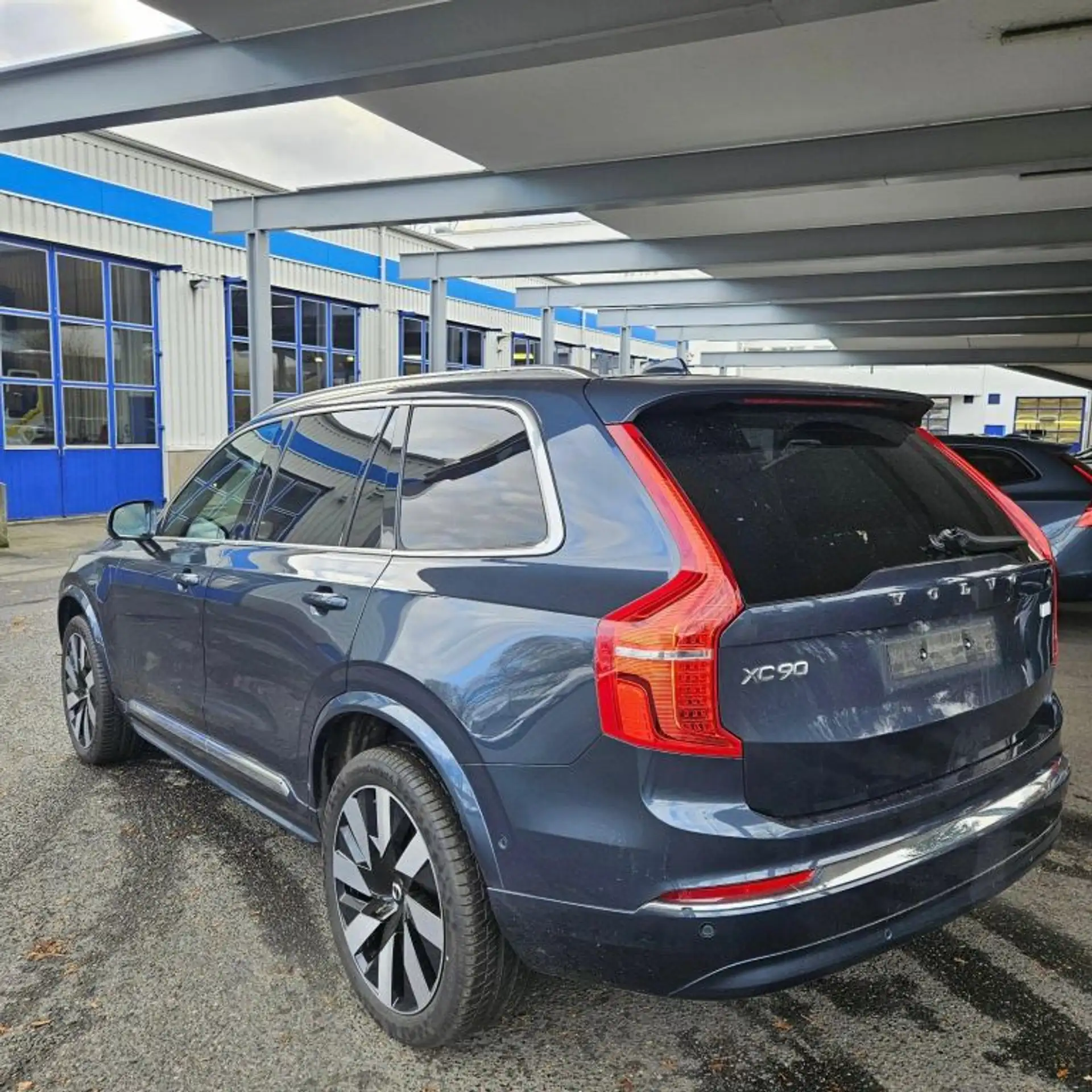 Volvo - XC90