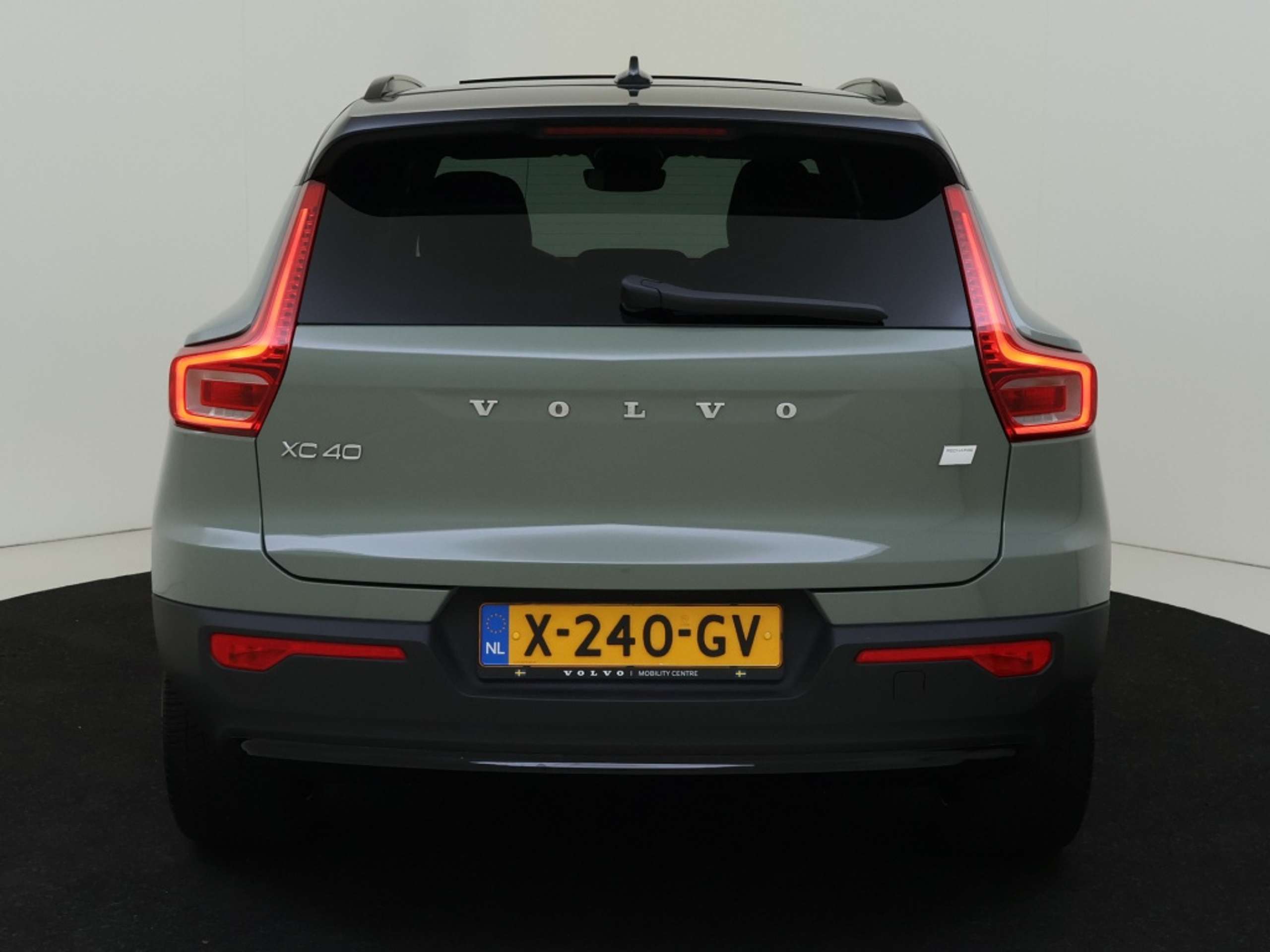 Volvo - XC40