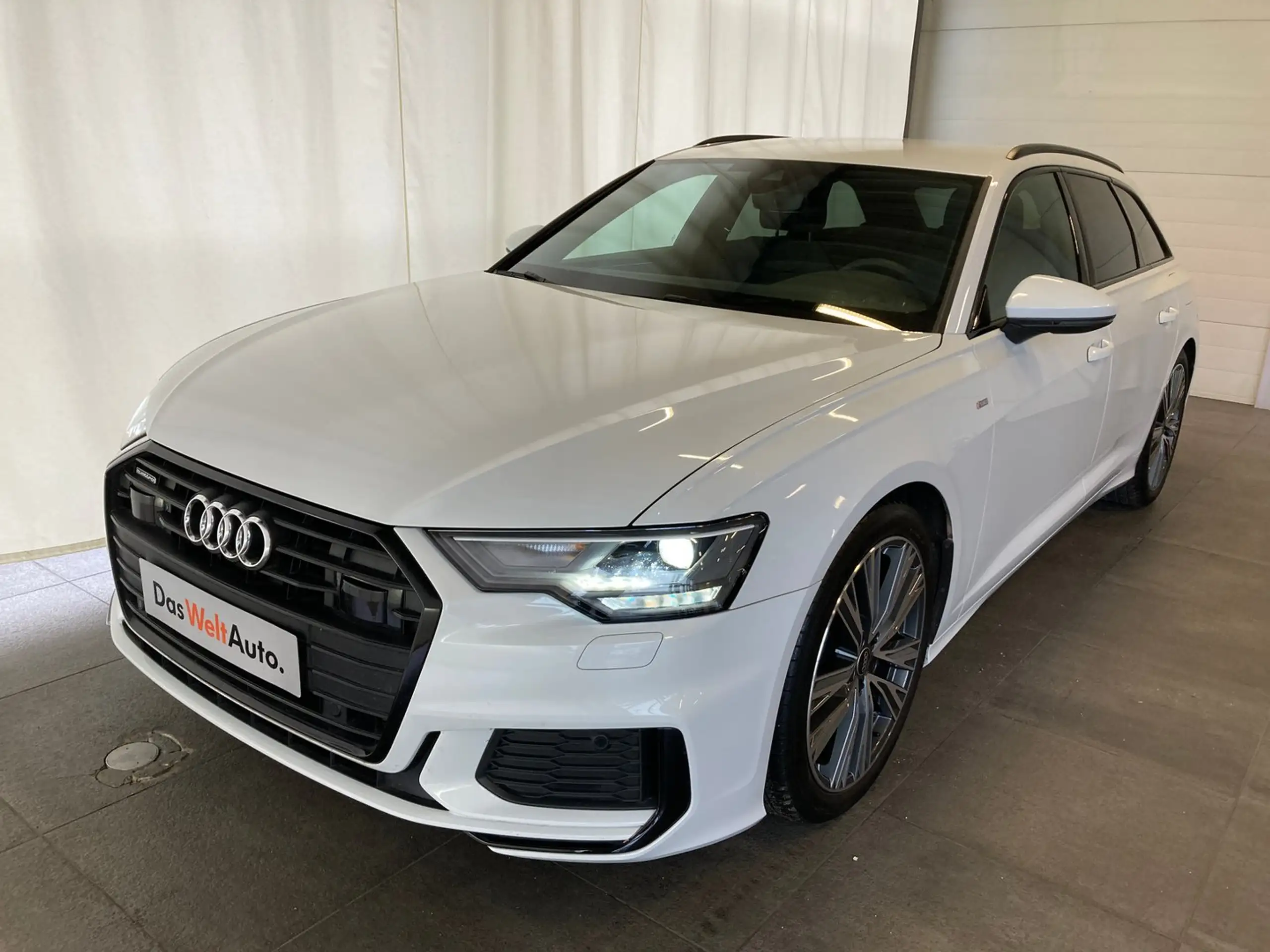 Audi - A6