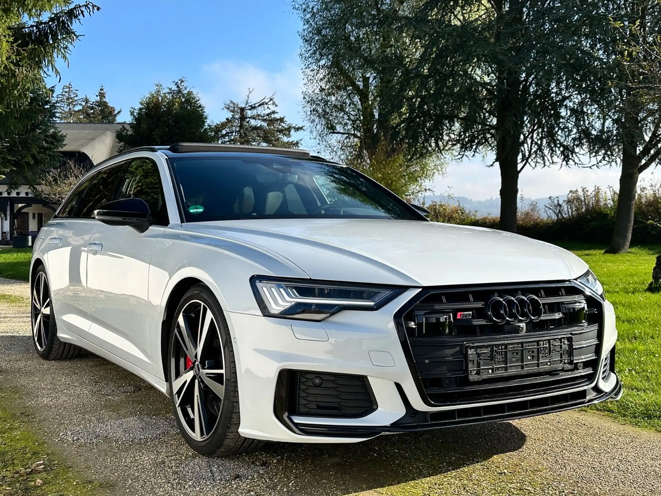 Audi - S6