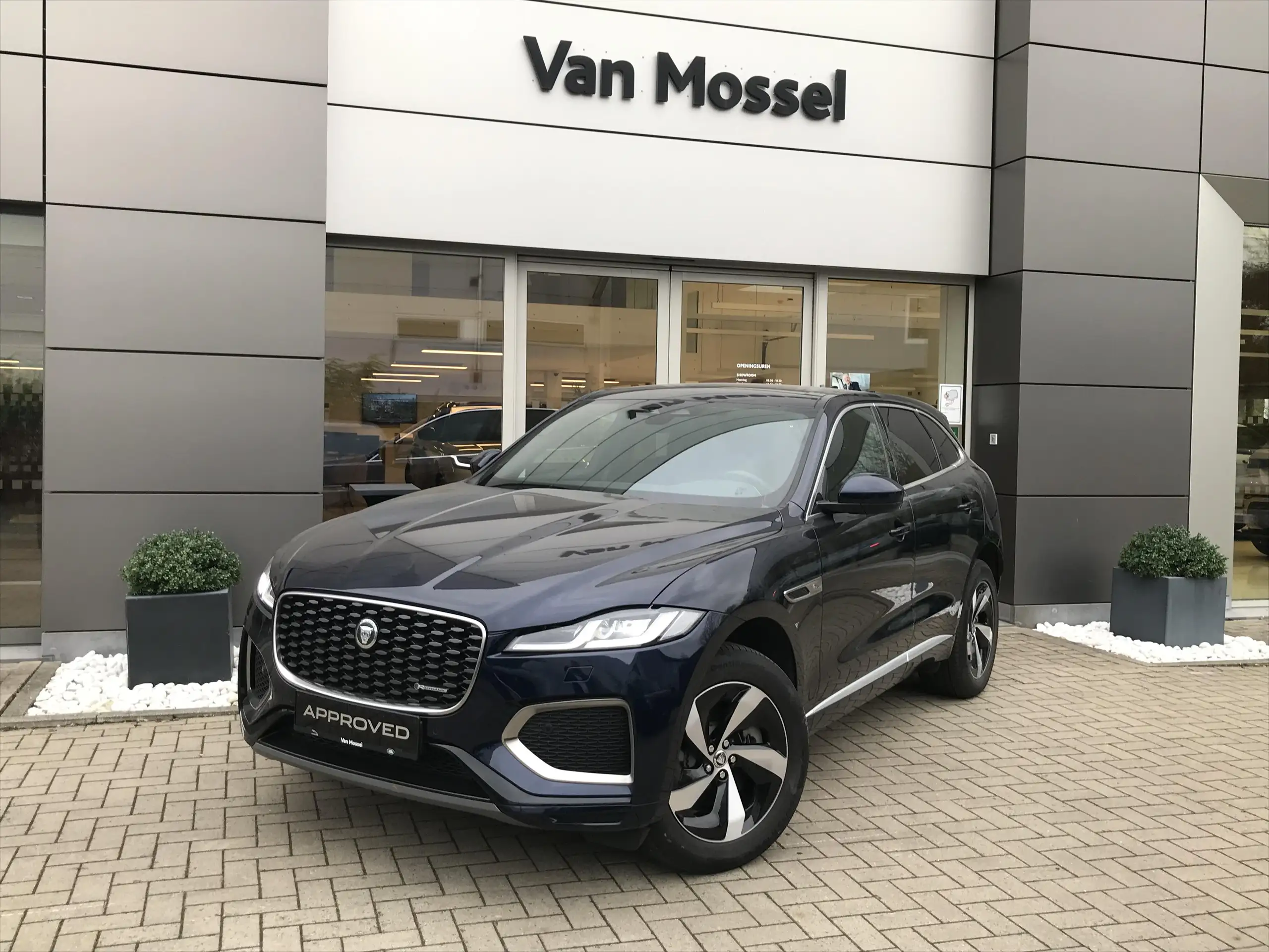 Jaguar - F-Pace