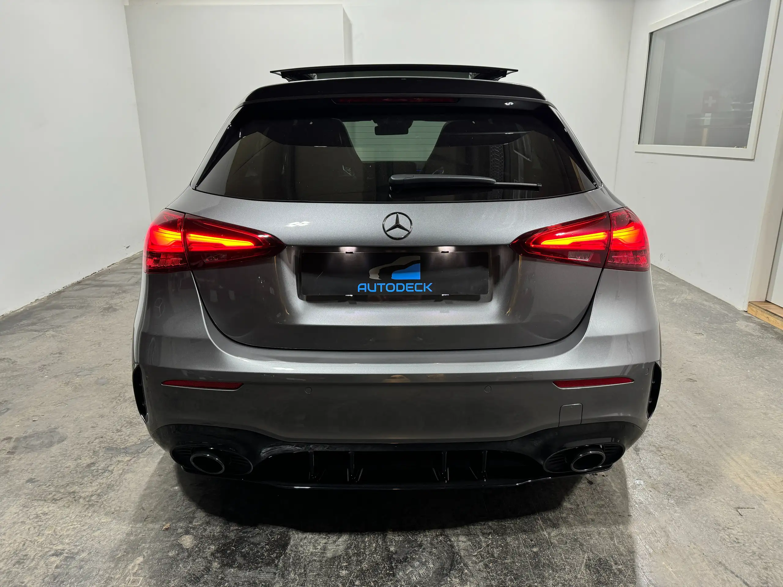 Mercedes-Benz - A 35 AMG