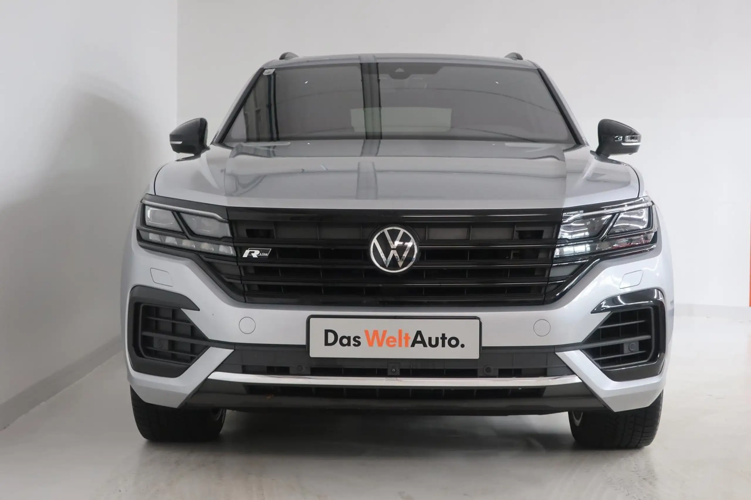 Volkswagen - Touareg