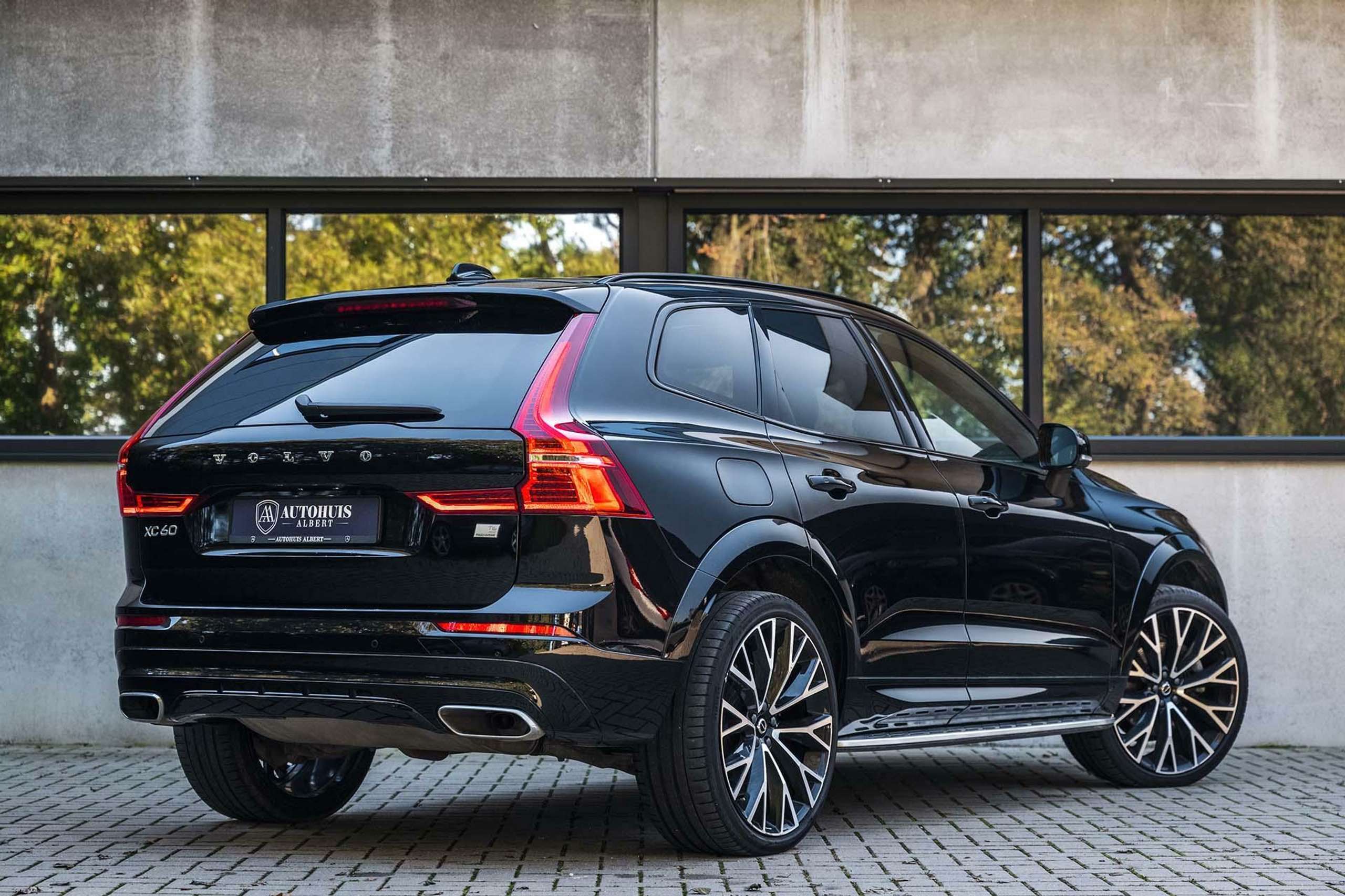 Volvo - XC60