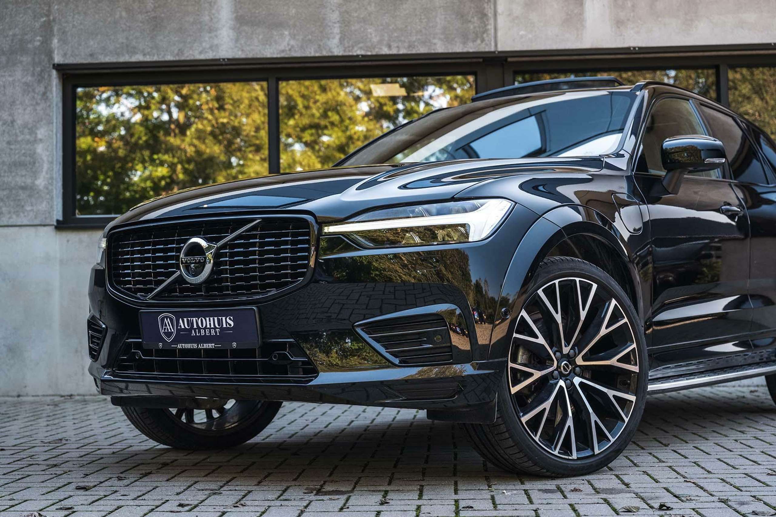 Volvo - XC60