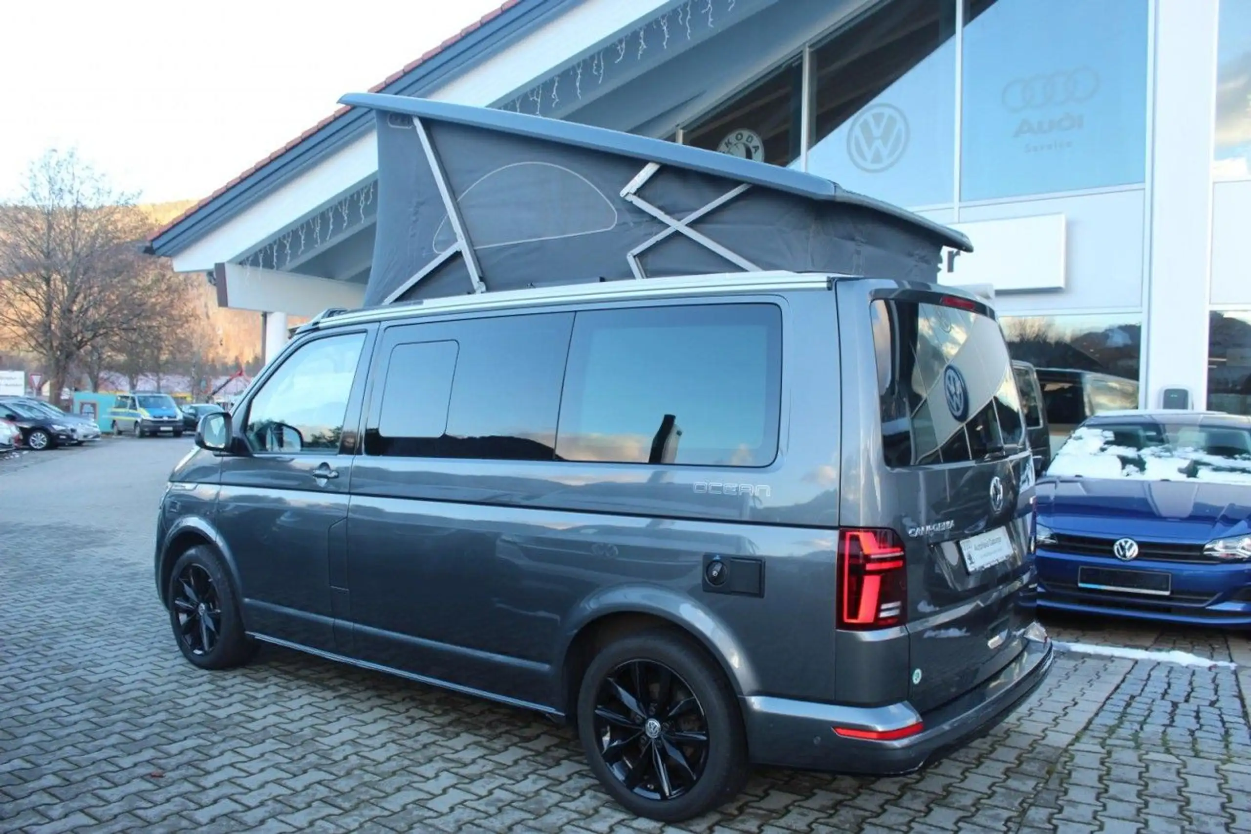 Volkswagen - T6 California