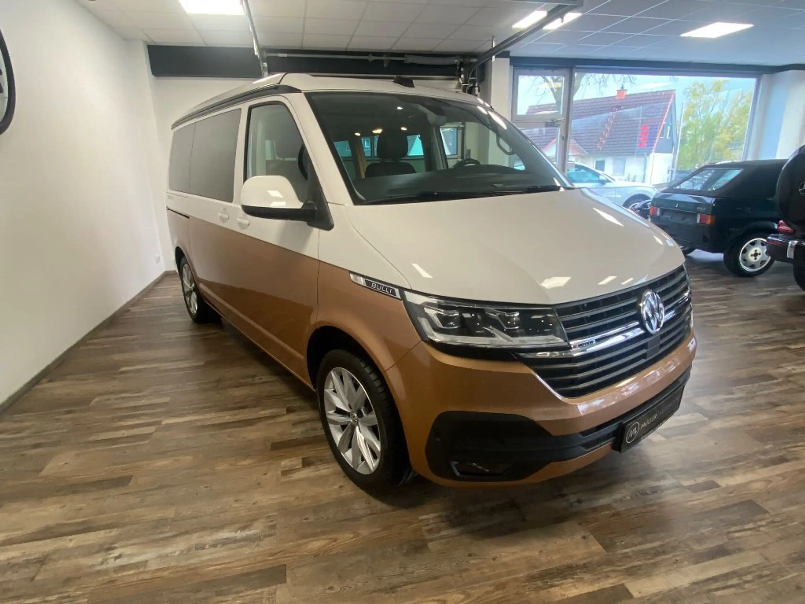 Volkswagen - T6 California