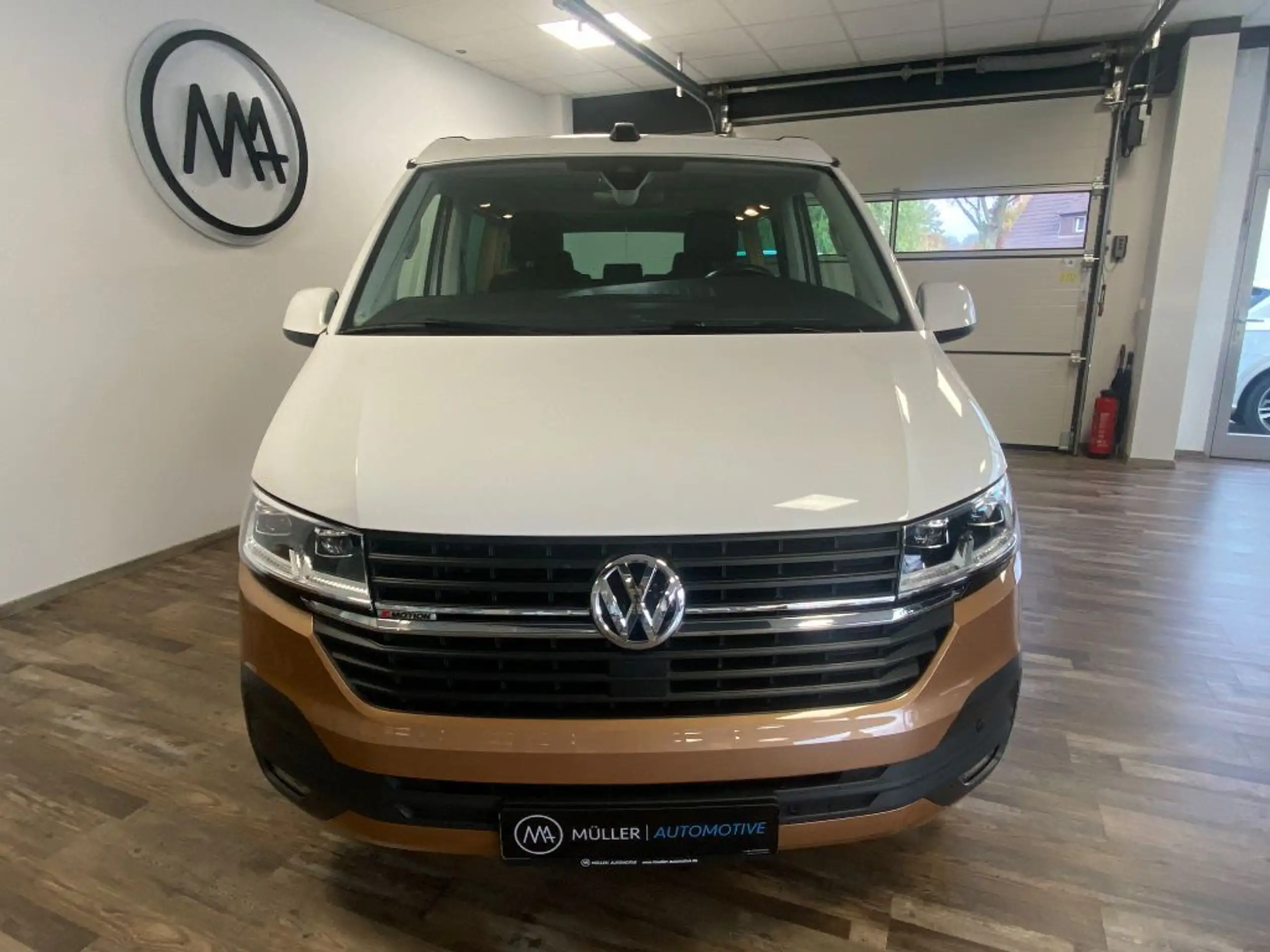 Volkswagen - T6 California