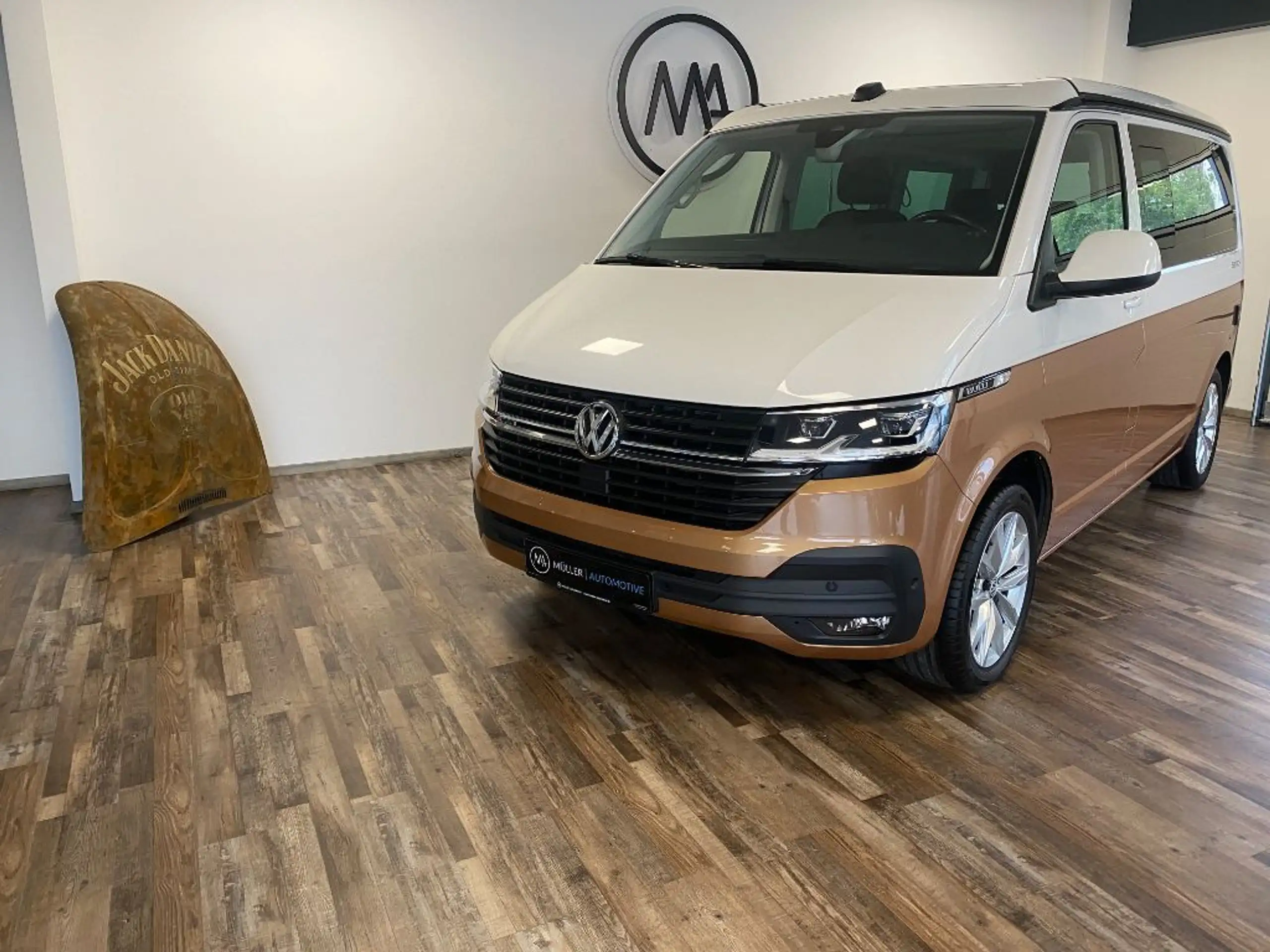 Volkswagen - T6 California