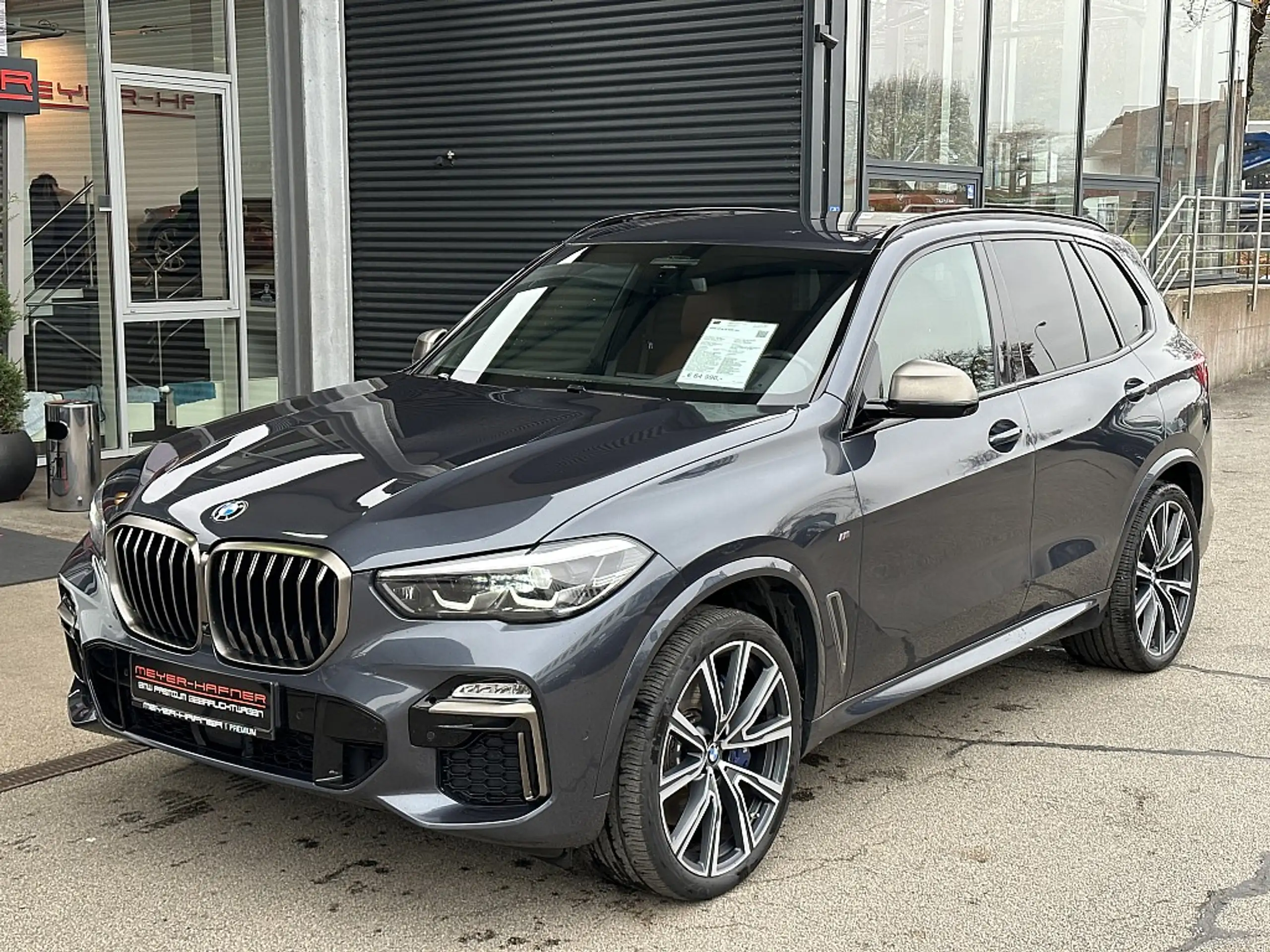 BMW - X5 M