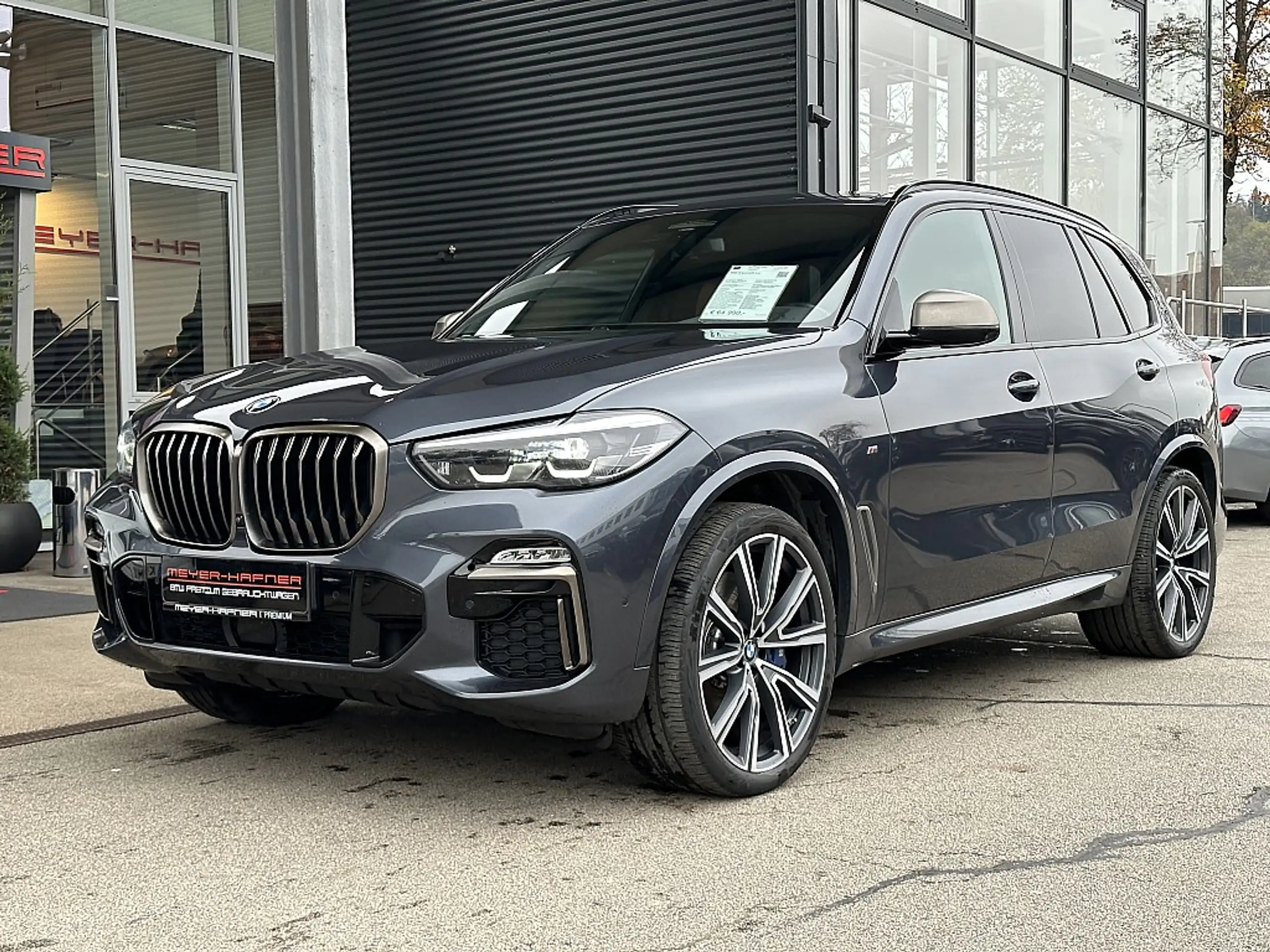 BMW - X5 M