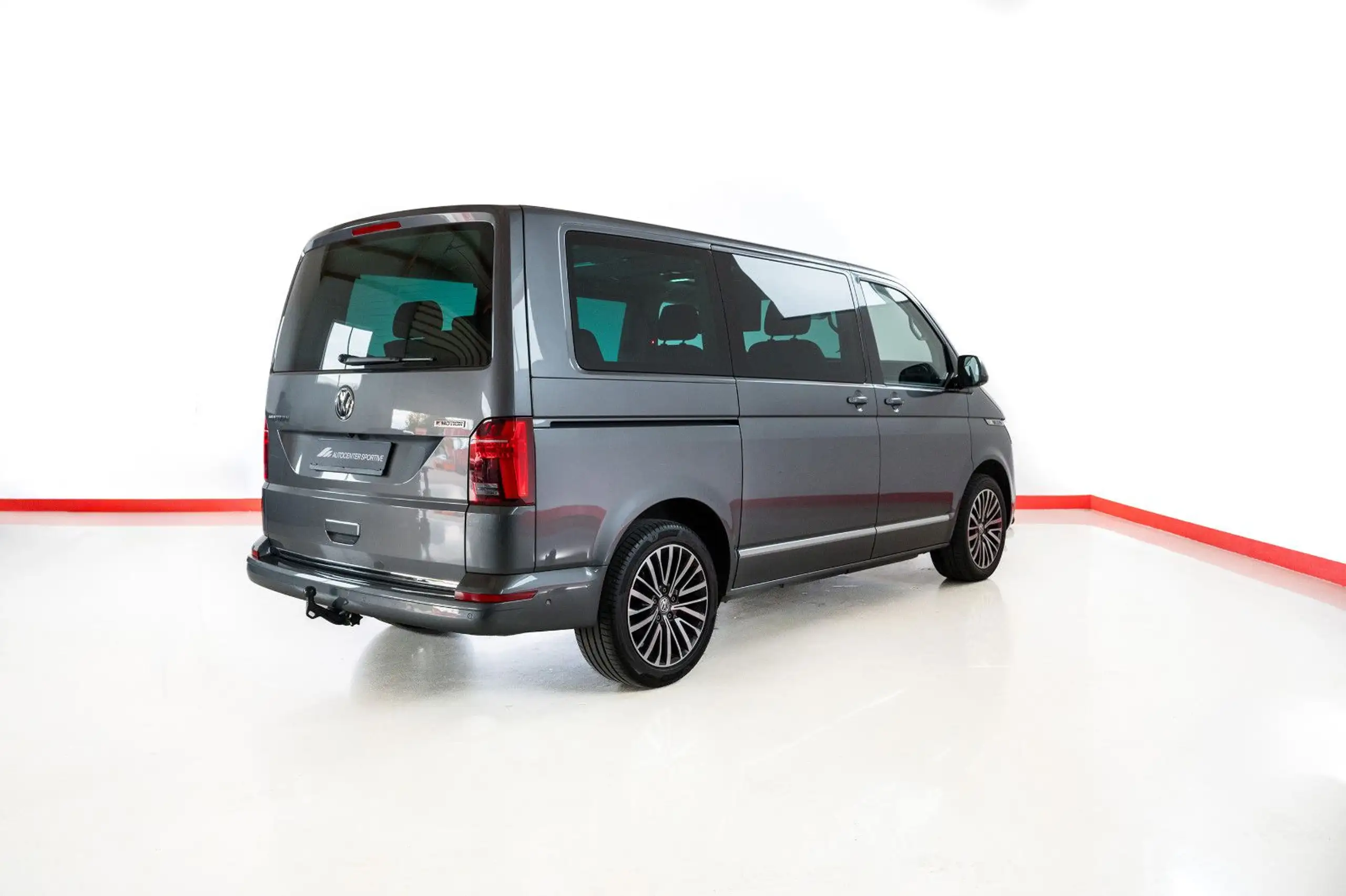 Volkswagen - T6 Multivan