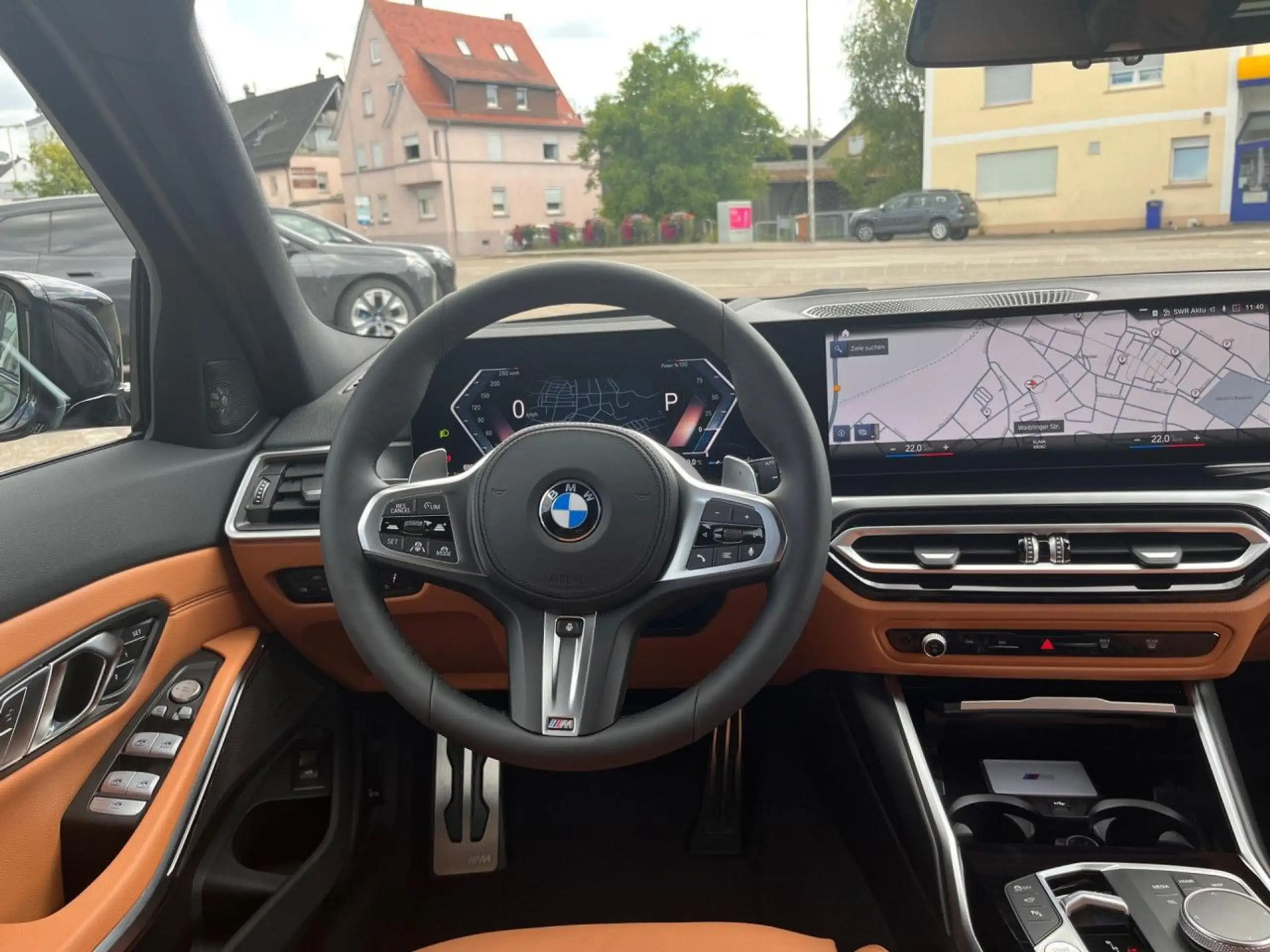 BMW - 330