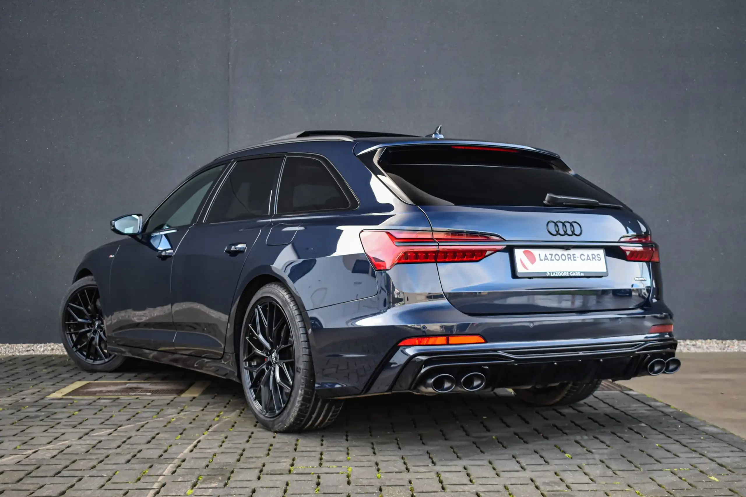 Audi - A6