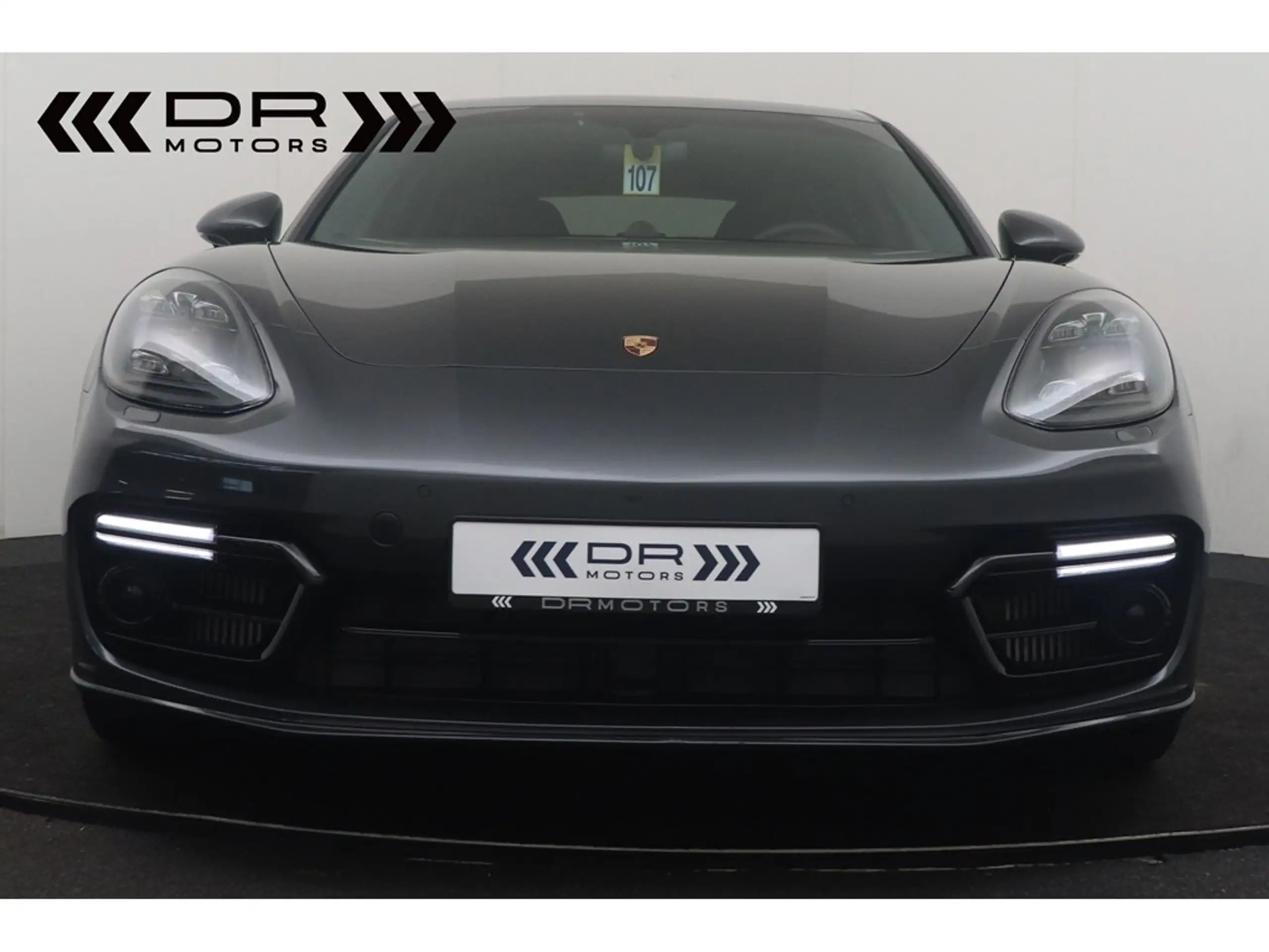 Porsche - Panamera