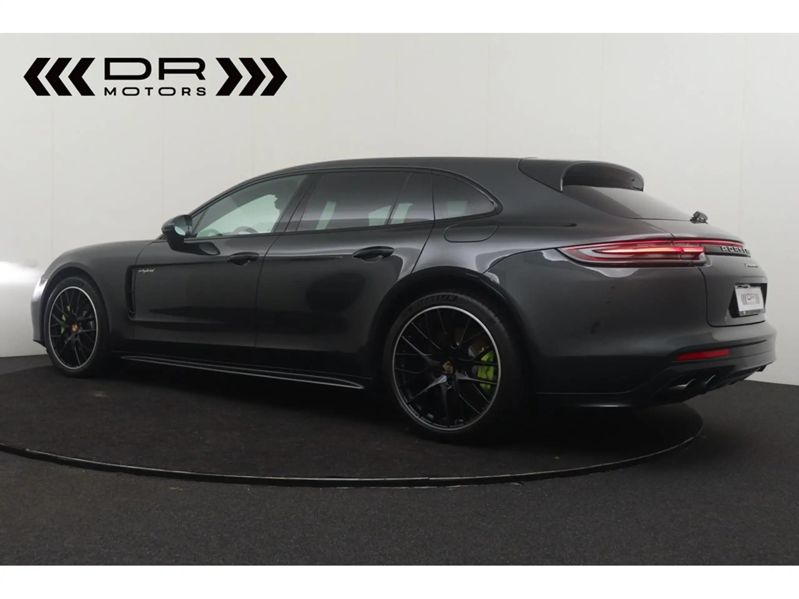 Porsche - Panamera