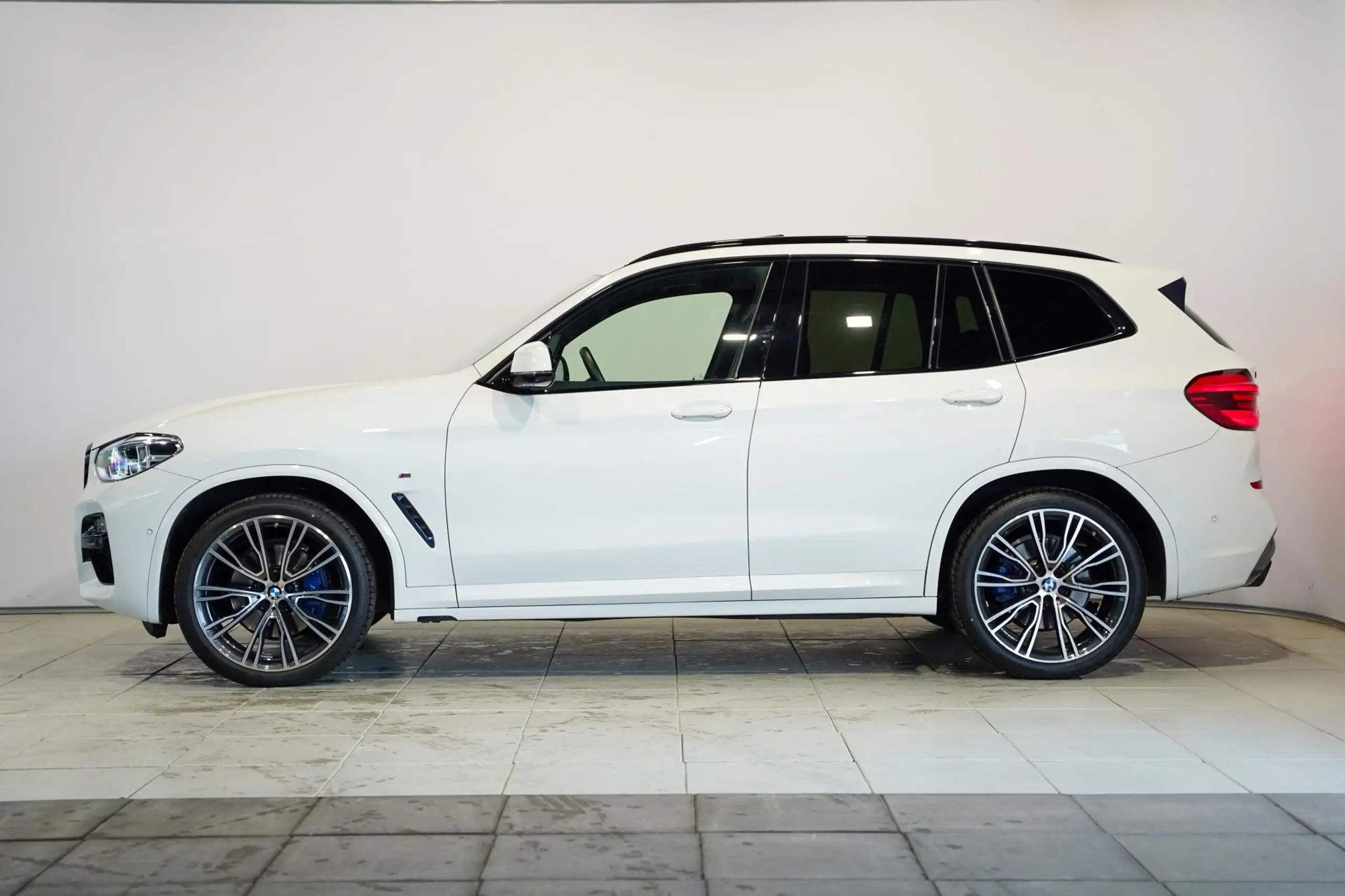 BMW - X3