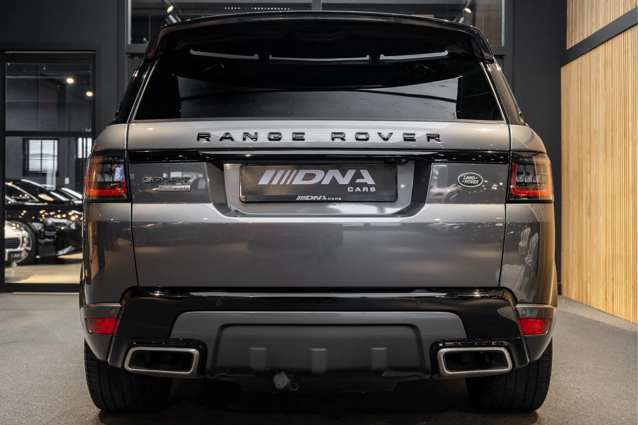 Land Rover - Range Rover Sport