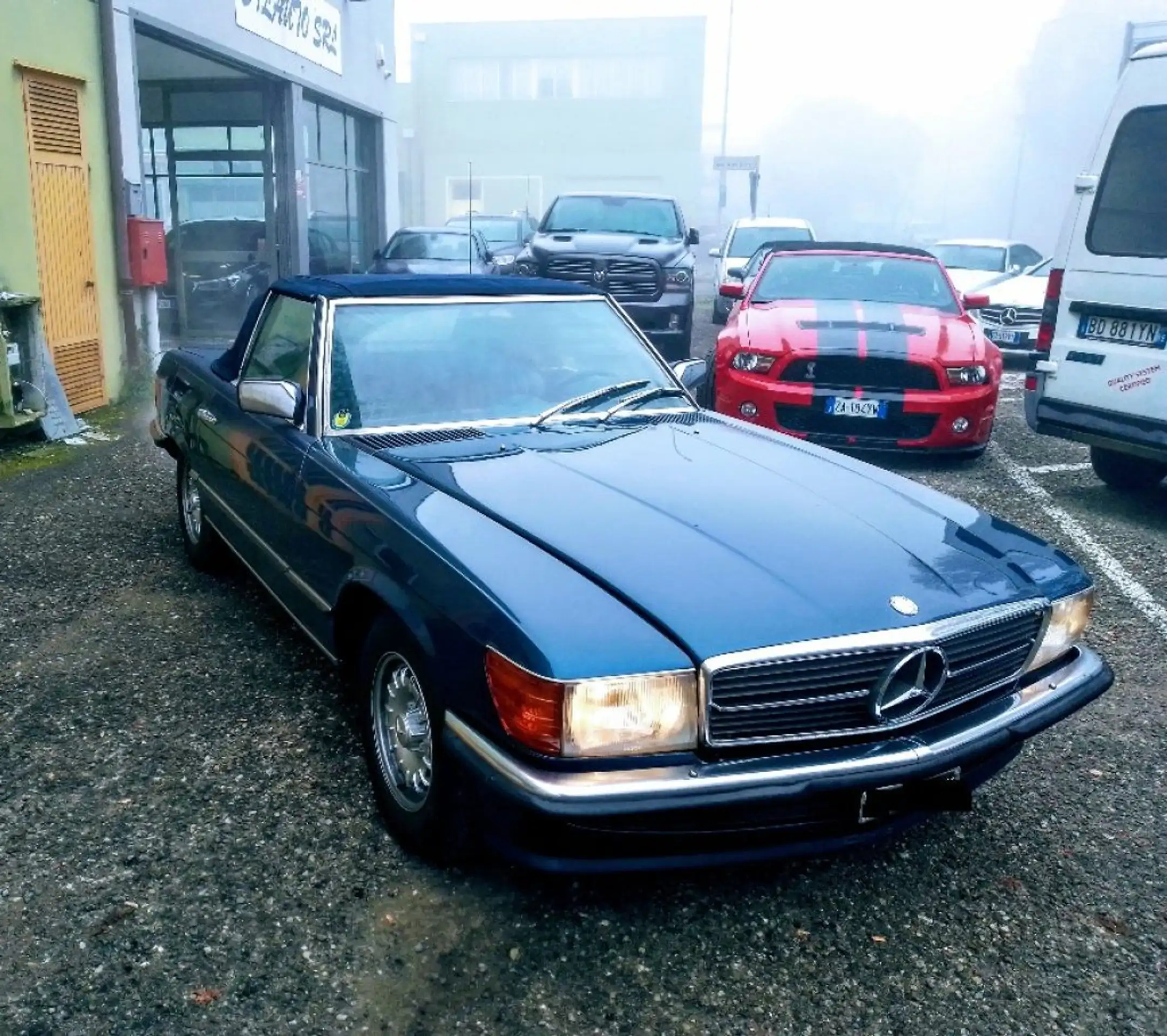 Mercedes-Benz - SL 500