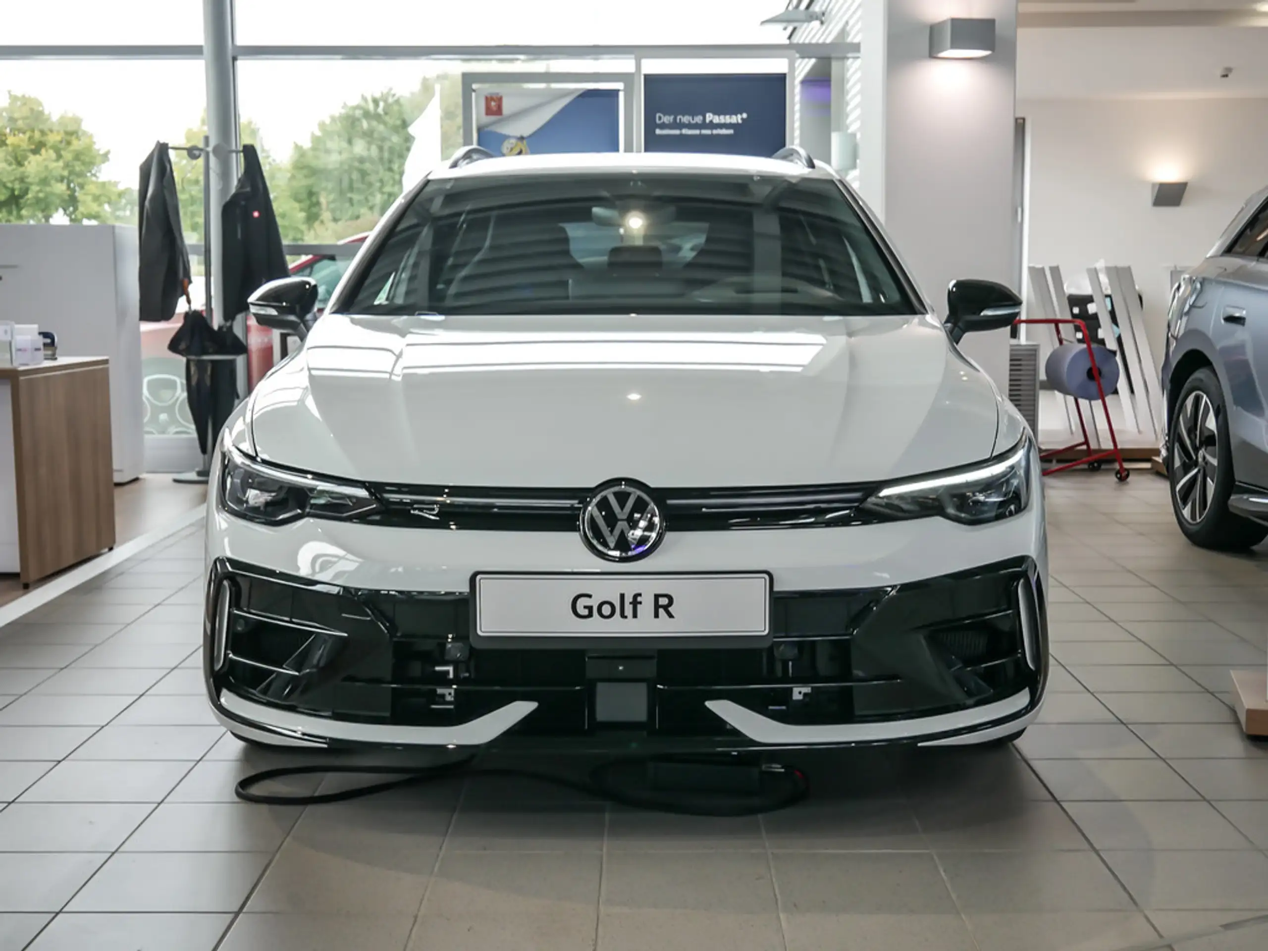 Volkswagen - Golf Variant