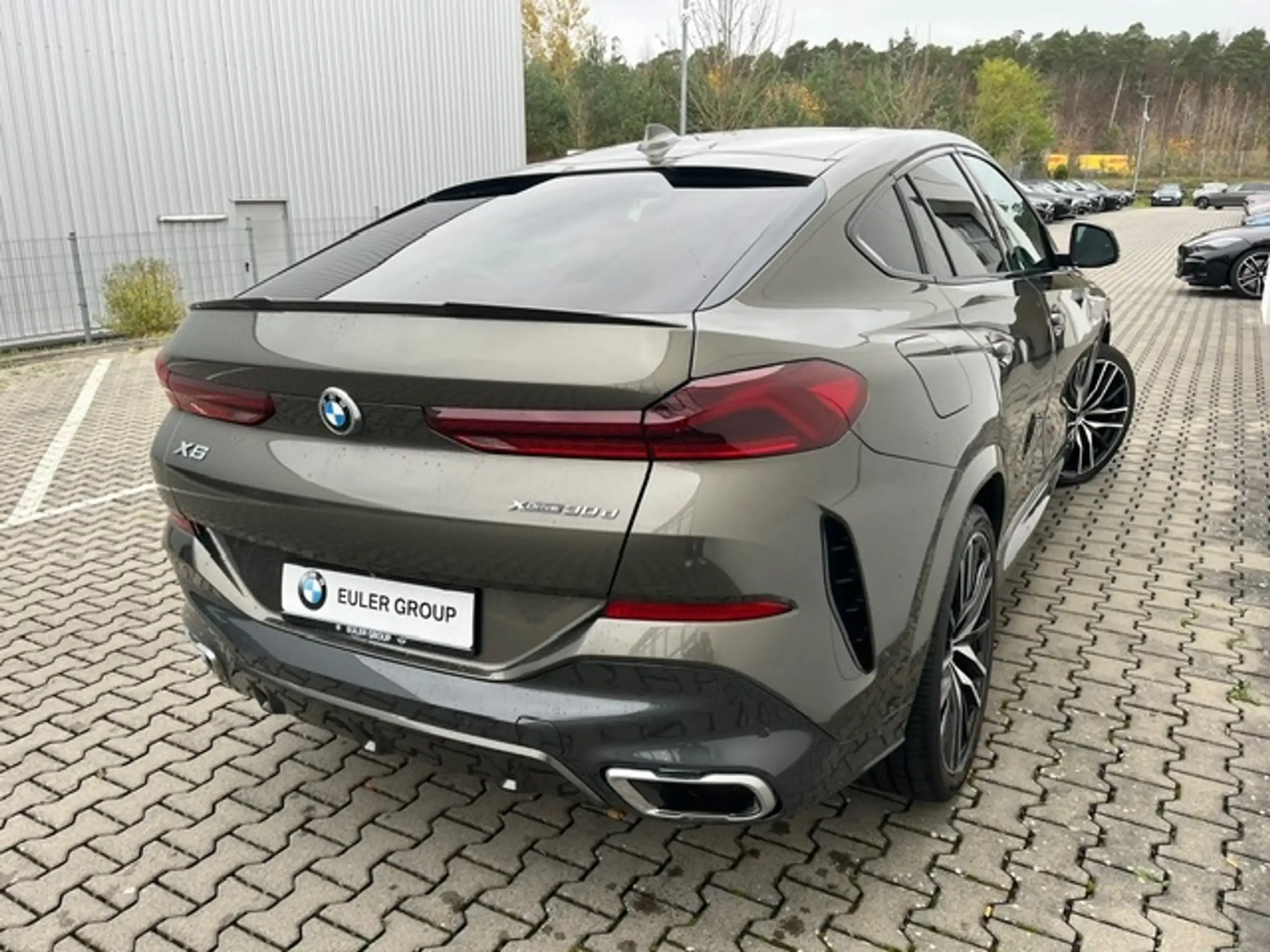 BMW - X6