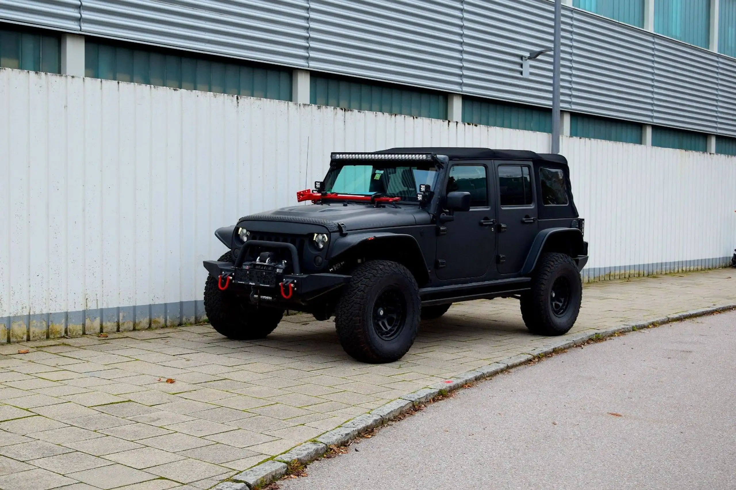 Jeep - Wrangler